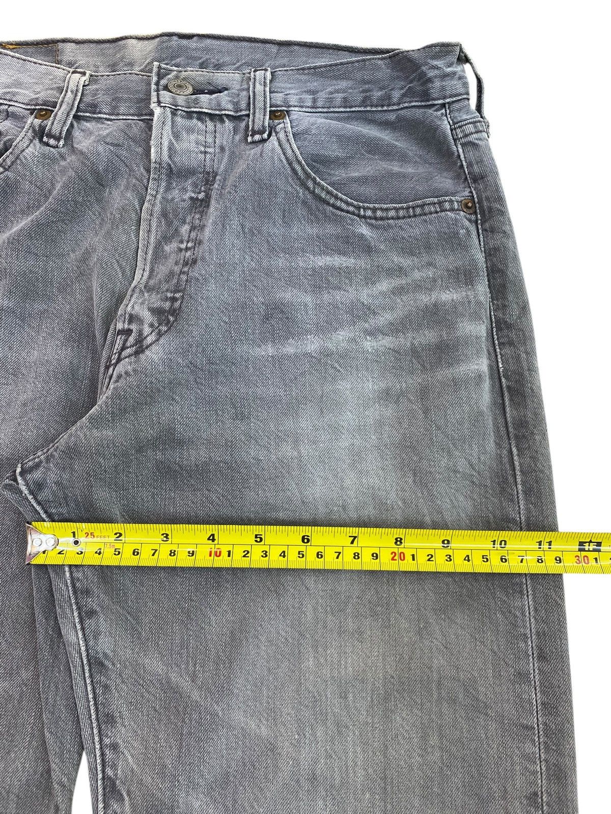 Levi's Levi’s Whiskered Light Wash Style Loose Jeans Size US 30 / EU 46 - 6 Thumbnail