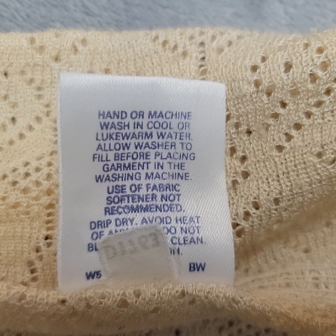 Vintage VINTAGE Damart Top Womens L Cream Lace Knit Viscose Made In England Blouse Pullover Long Sleeve Solid Classic Womens L Size L / US 10 / IT 46 - 7 Thumbnail