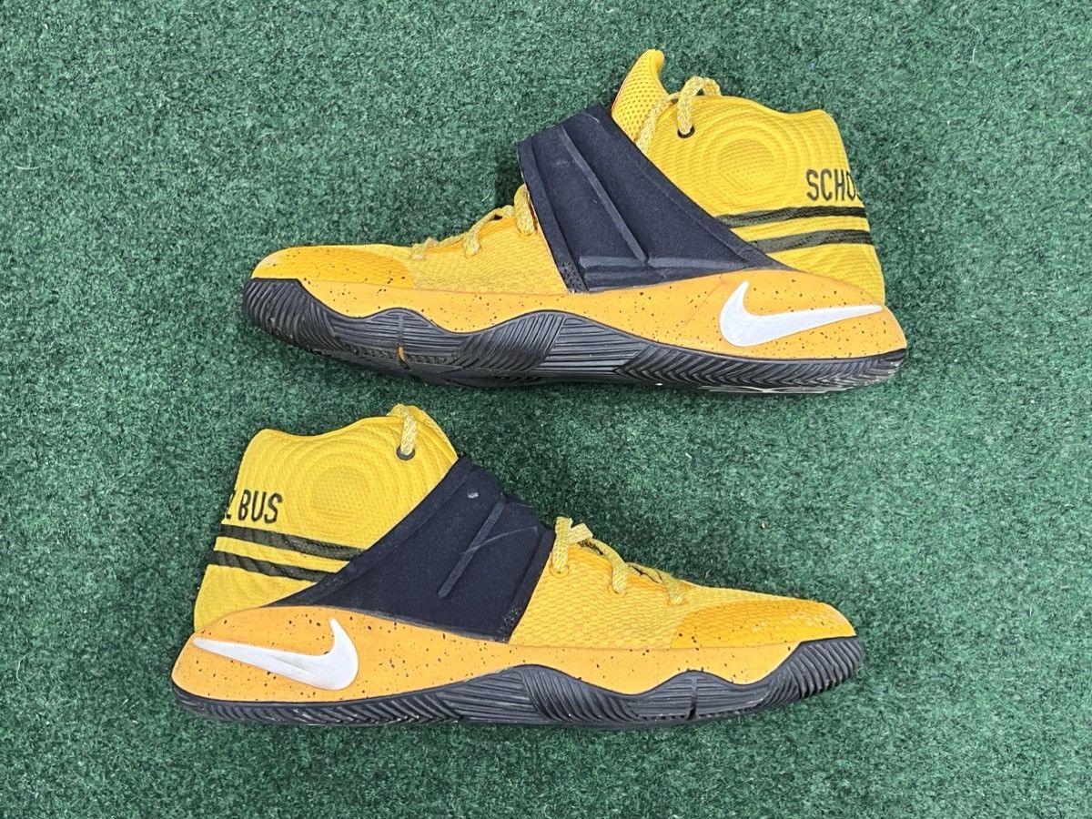 Nike 2016 Kyrie 2 School Bus Size US 7 / EU 40 - 3 Thumbnail