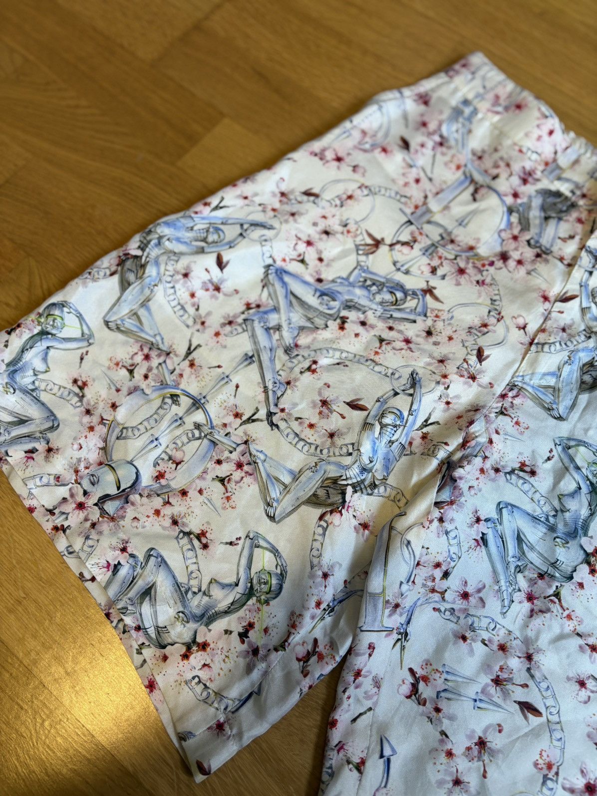 Dior Dior silk shorts Size US 30 / EU 46 - 2 Thumbnail