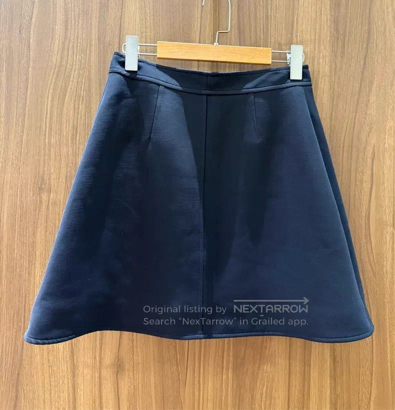 Louis Vuitton Louis Vuitton Black A-Line Skirt Size 35" - 2 Thumbnail