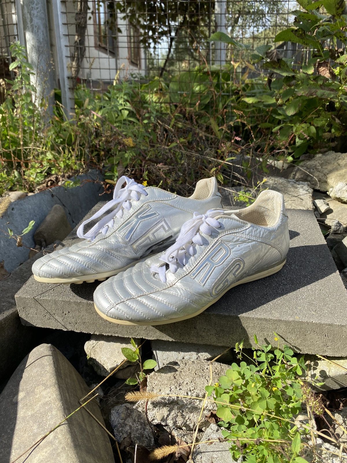 Dirk Bikkembergs Dirk Bikkembergs Leather Silver Sneakers Made in Italy Size US 8 / IT 38 - 5 Thumbnail