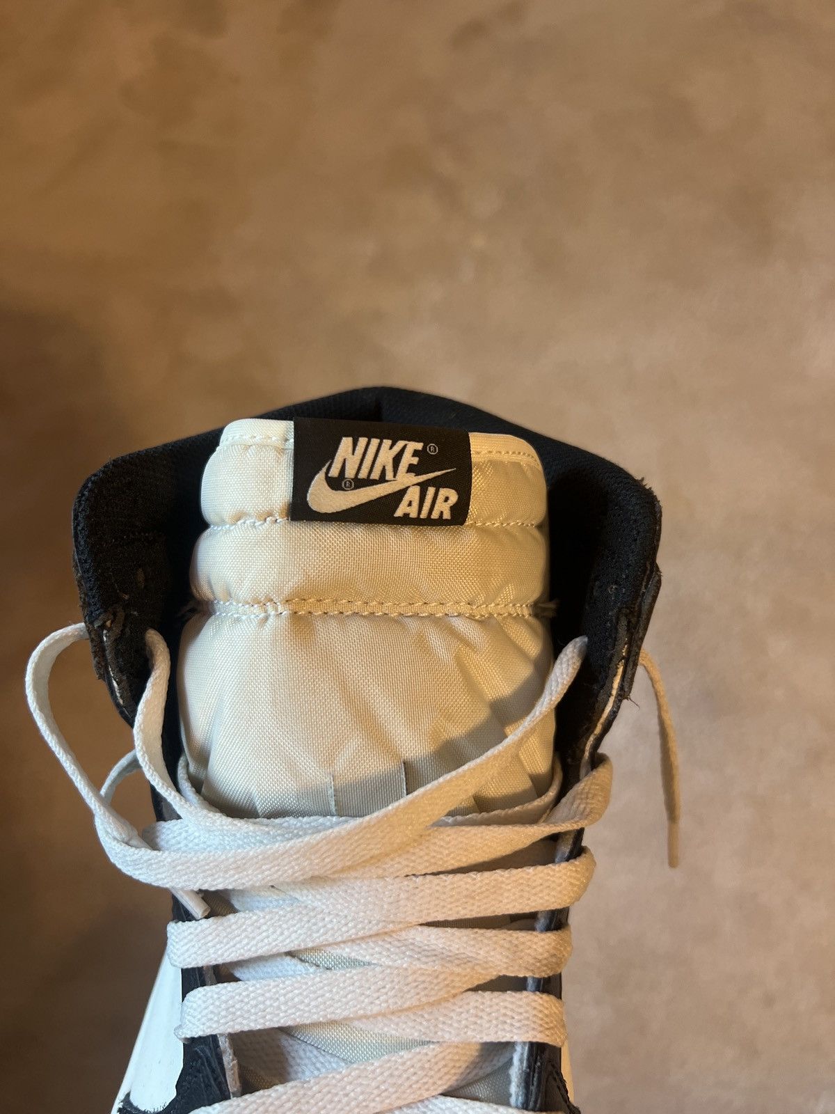 Jordan Brand Jordan 1 Mocha Size US 12.5 / EU 45-46 - 9 Thumbnail
