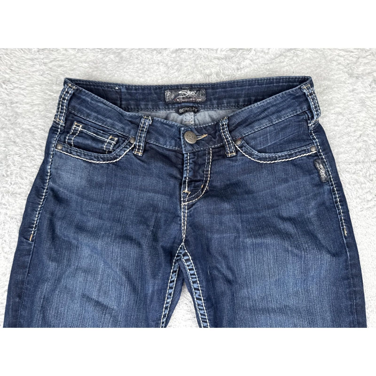 Silver Jeans Co. Silver Jeans Co Berkley Straight Jeans Womens 28 Blue Wash Midrise Stretch 28x32 Size 28" / US 6 / IT 42 - 4 Thumbnail