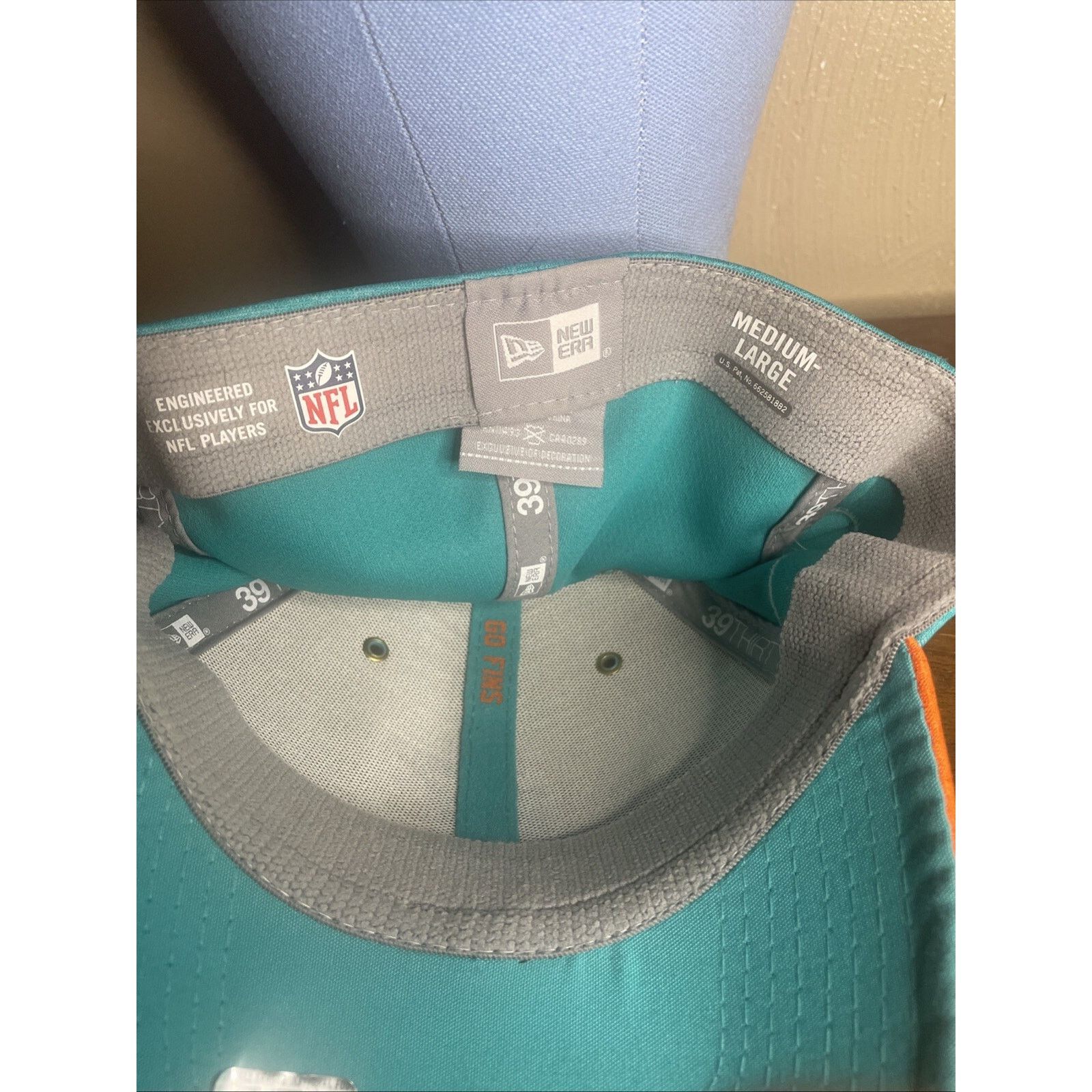 New Era Miami Dolphins New Era 39thirty Flex Fitted Hat Cap M/L Size US L / EU 52-54 / 3 - 7 Thumbnail
