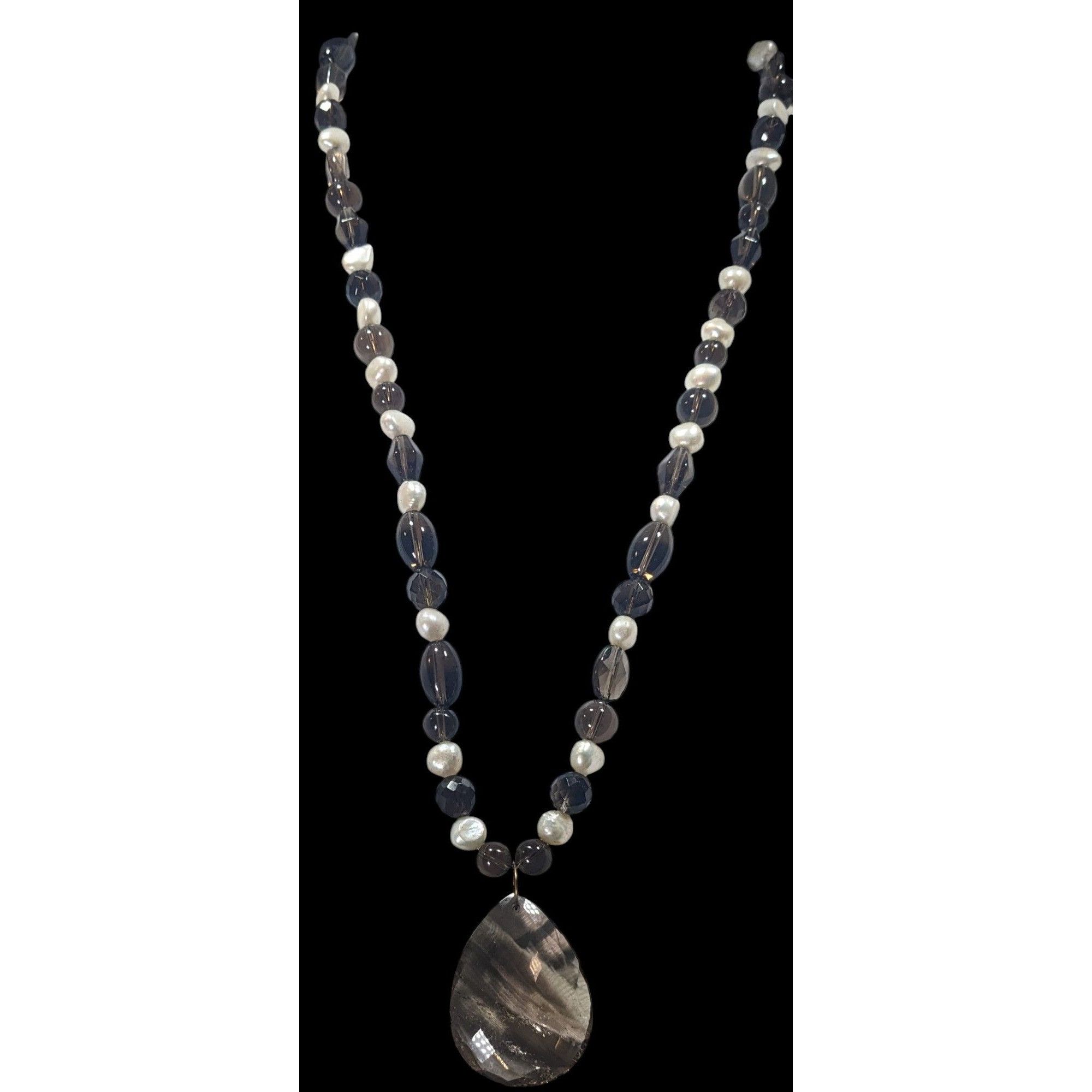Handmade Handmade Pearl And Glass Beaded Teardrop Pendant Necklace Size ONE SIZE - 5 Thumbnail