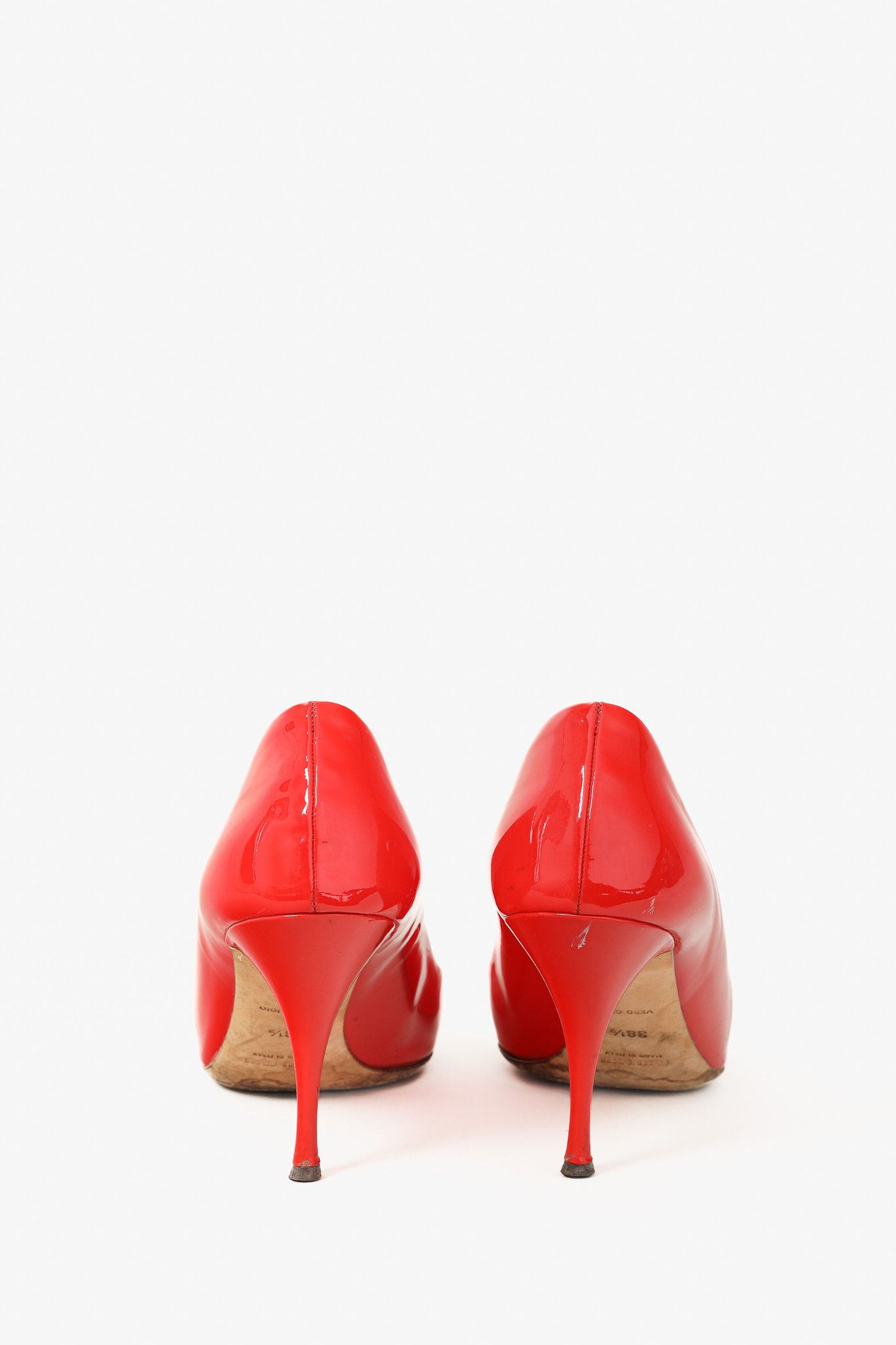 Miu Miu Miu Miu Red Patent-Leather Almond-Toe Pumps Size US 8 / IT 38 - 8 Thumbnail