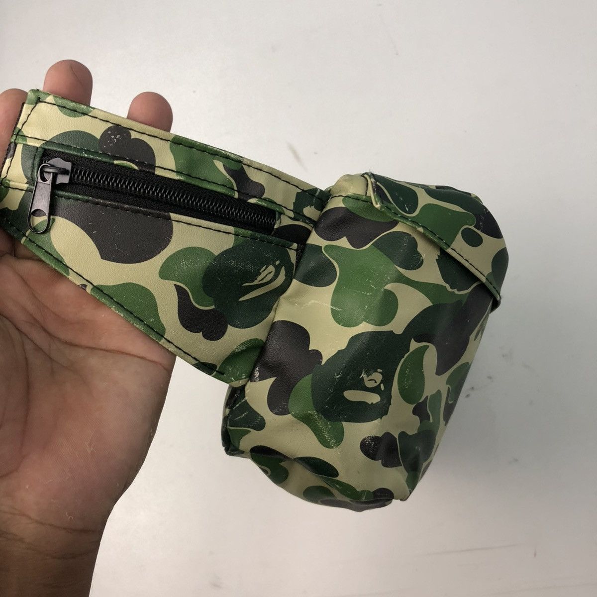 Bape ‼️YES‼️ BAPE WAIST CAMO JAPAN EXCLUSIVE A BATHING APE MAGAZINE Size ONE SIZE - 4 Thumbnail