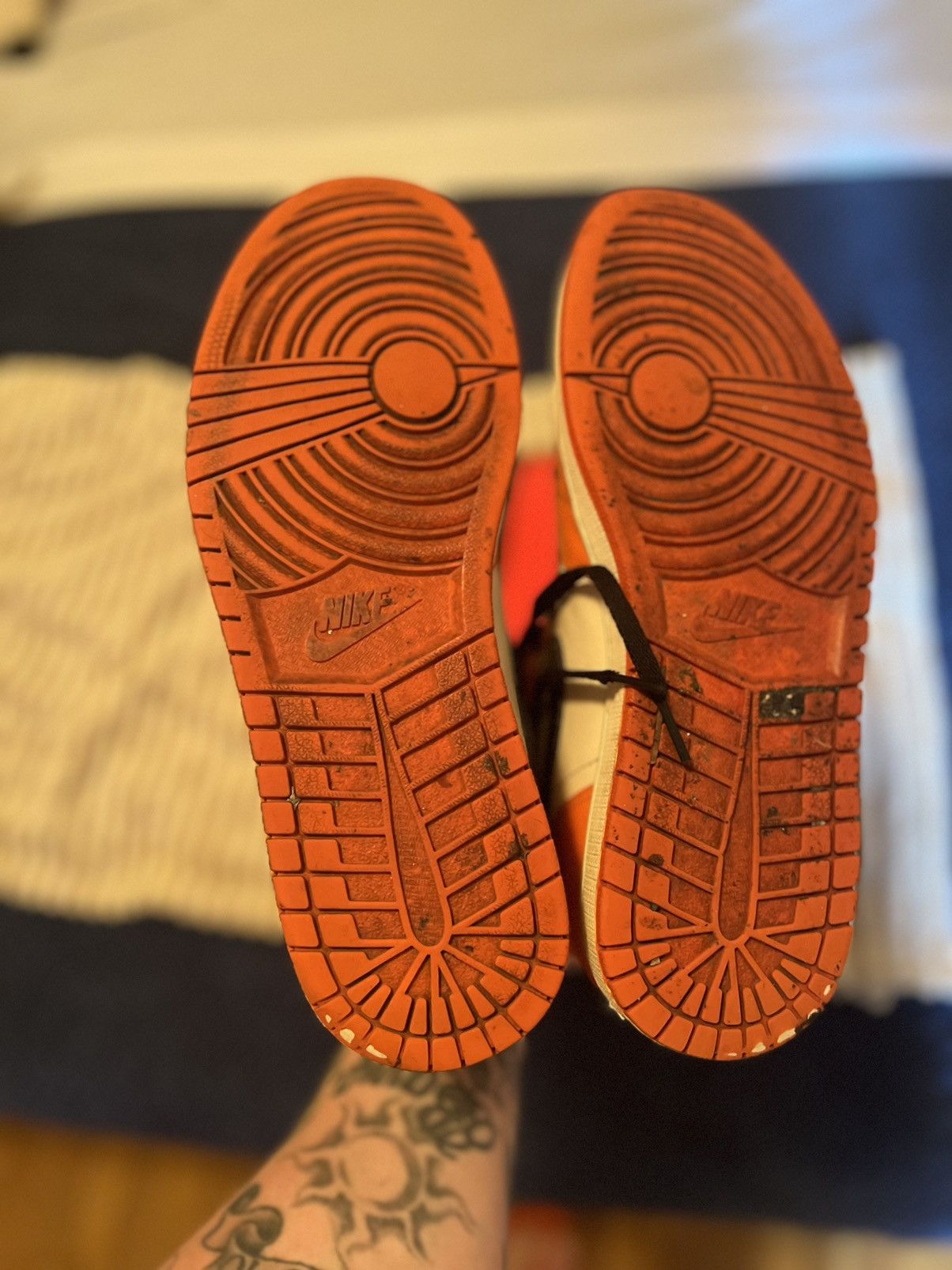 Jordan Brand × Nike Air Jordan 1 OG Reverse Shattered Backboard (sz 11.5 US) Size US 11.5 / EU 44-45 - 7 Thumbnail