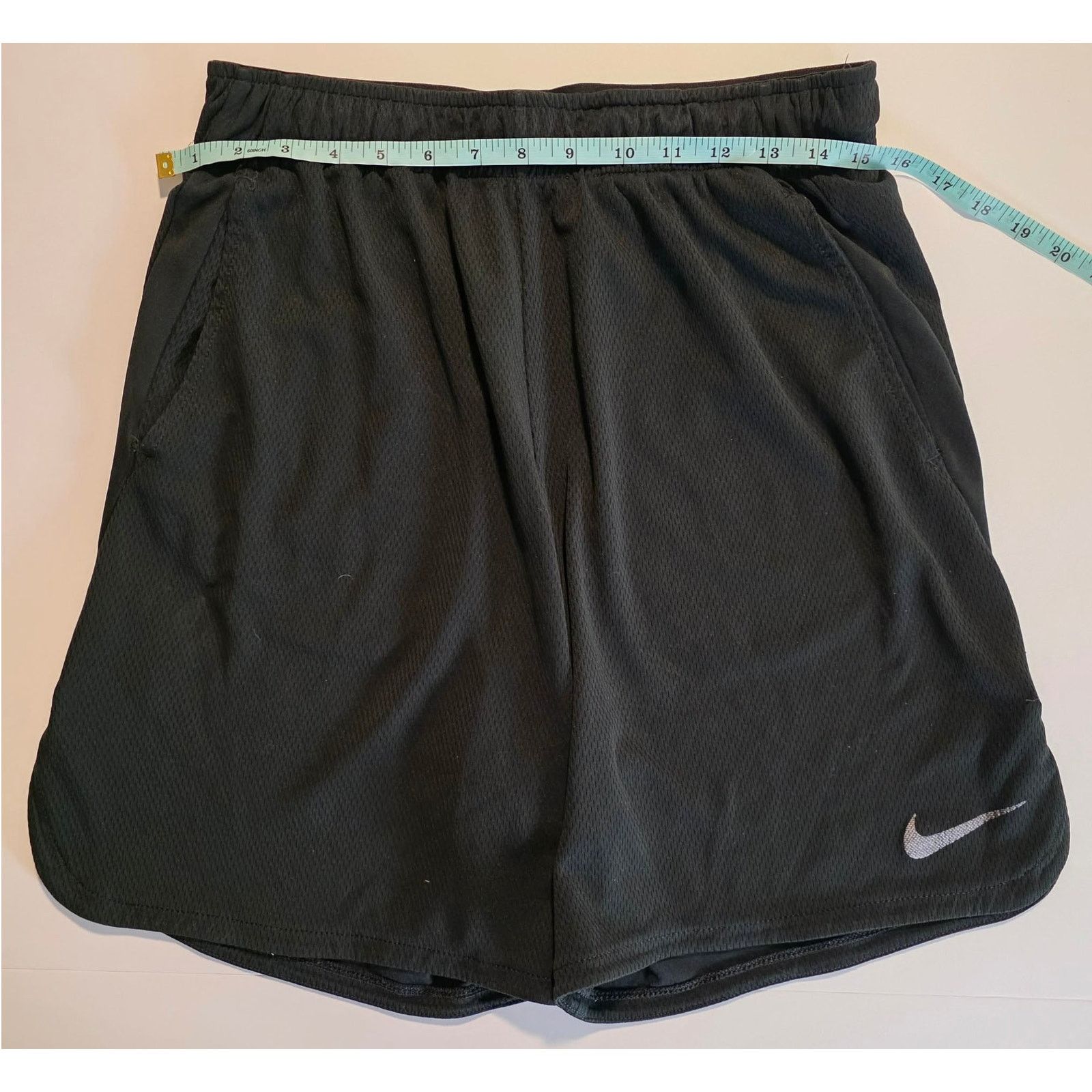 Nike Nike Dri Fit Shorts Medium Black Running Gym Training Shorts Size US 33 - 2 Thumbnail