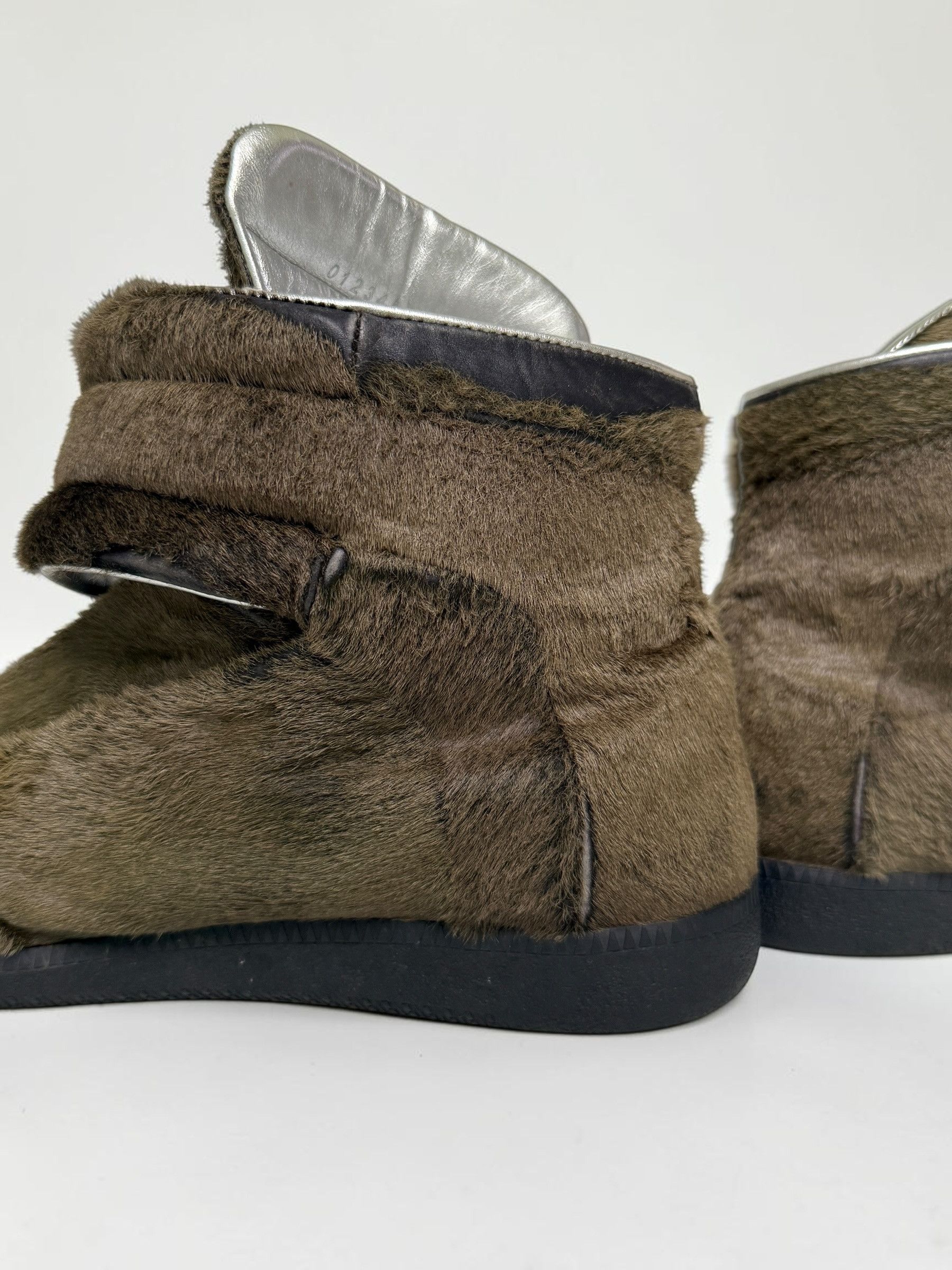 Maison Margiela Maison Margiela 'Yeezus Tour' Pony Hair Future Sneakers Size US 9.5 / EU 42-43 - 17 Thumbnail