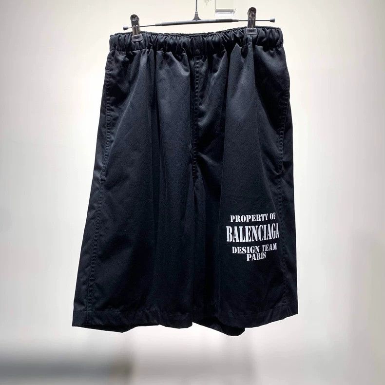 Balenciaga Balenciaga Nylon Shorts Size US 30 / EU 46 - 1 Thumbnail