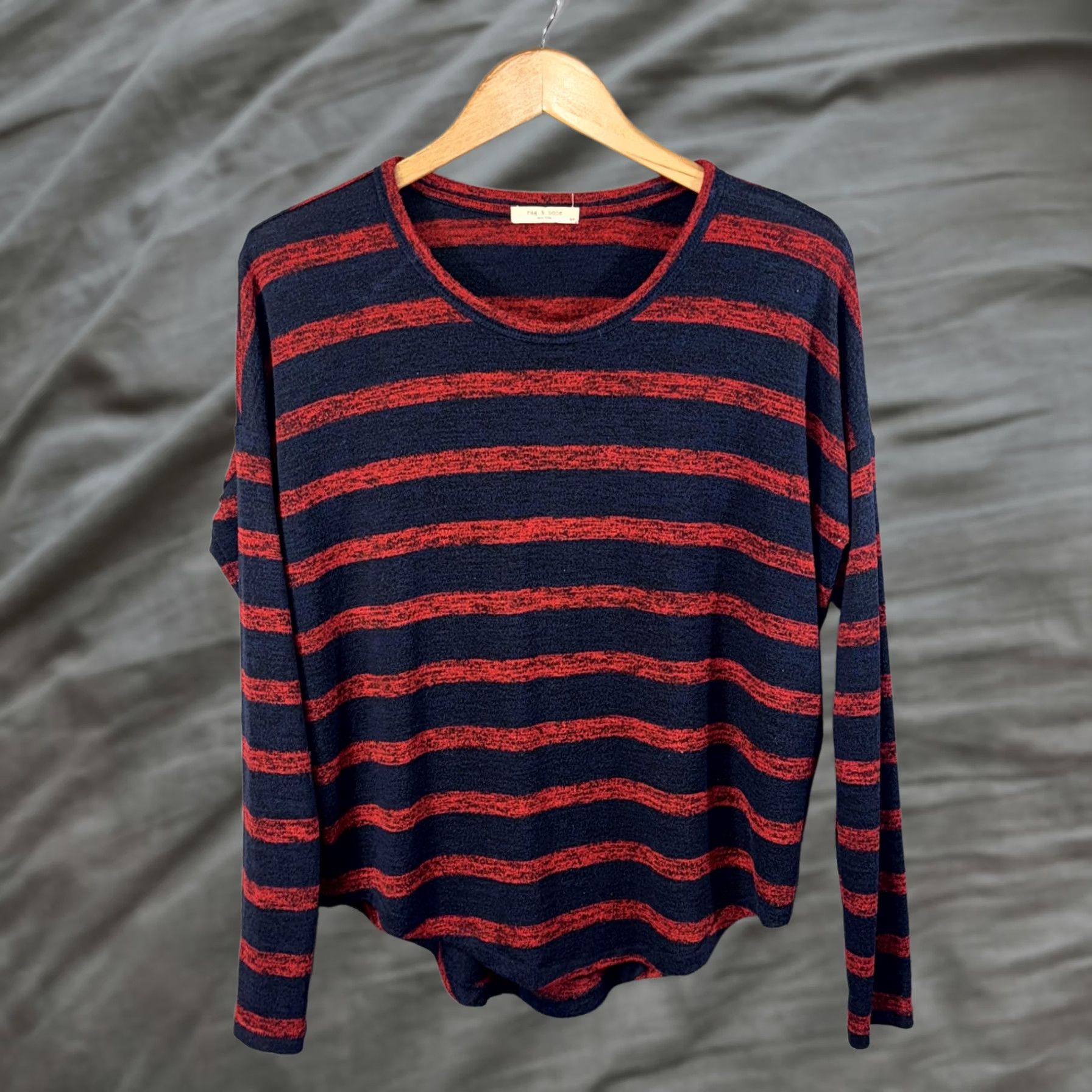 Rag & Bone rag & bone Shirt Womens Small Navy Red Striped Long Sleeve Lightweight Knit Size S / US 4 / IT 40 - 1 Thumbnail