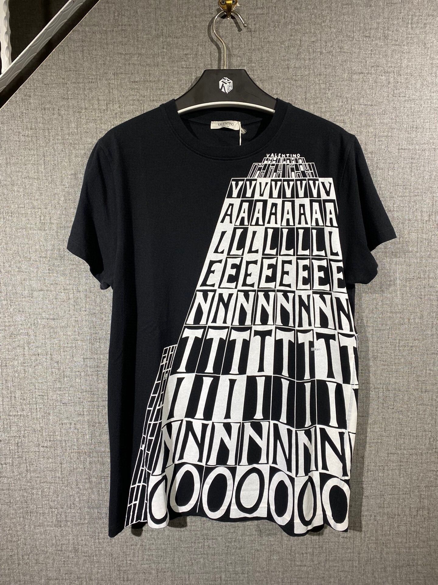 Valentino Valentino Short-Sleeve T-Shirt XS Size US XS / EU 42 / 0 - 1 Thumbnail