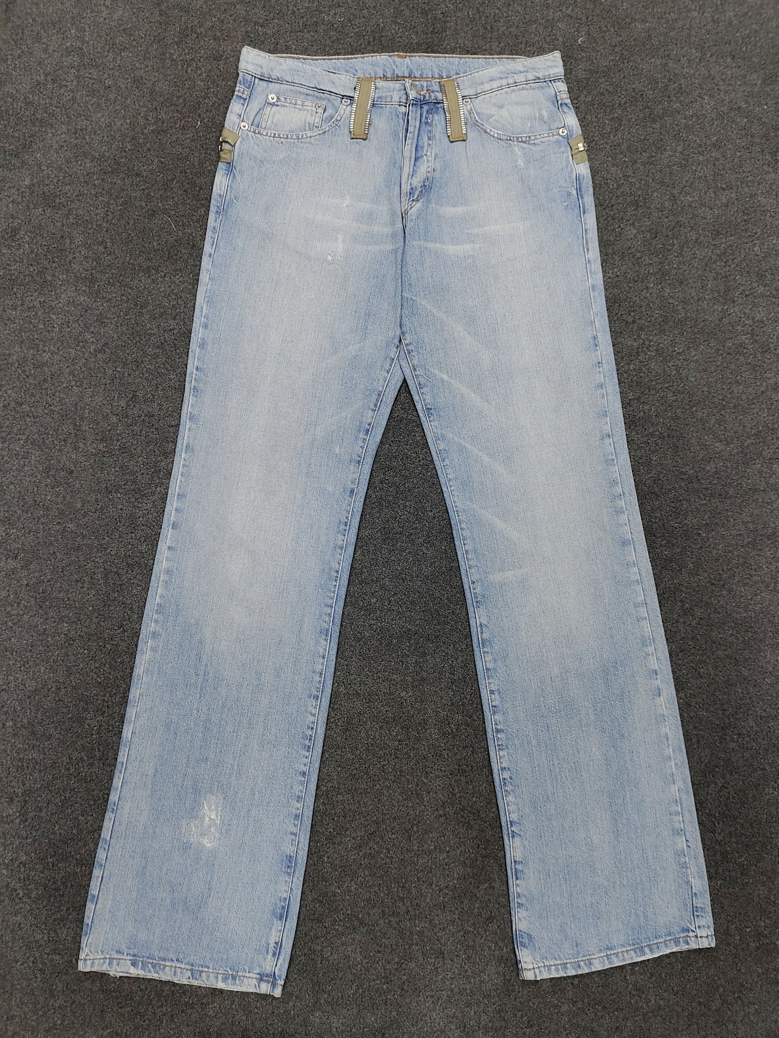 Iceberg 90s Iceberg🔥Experimental Zipper Strap Distressed Wash Jeans Size US 31 - 4 Thumbnail