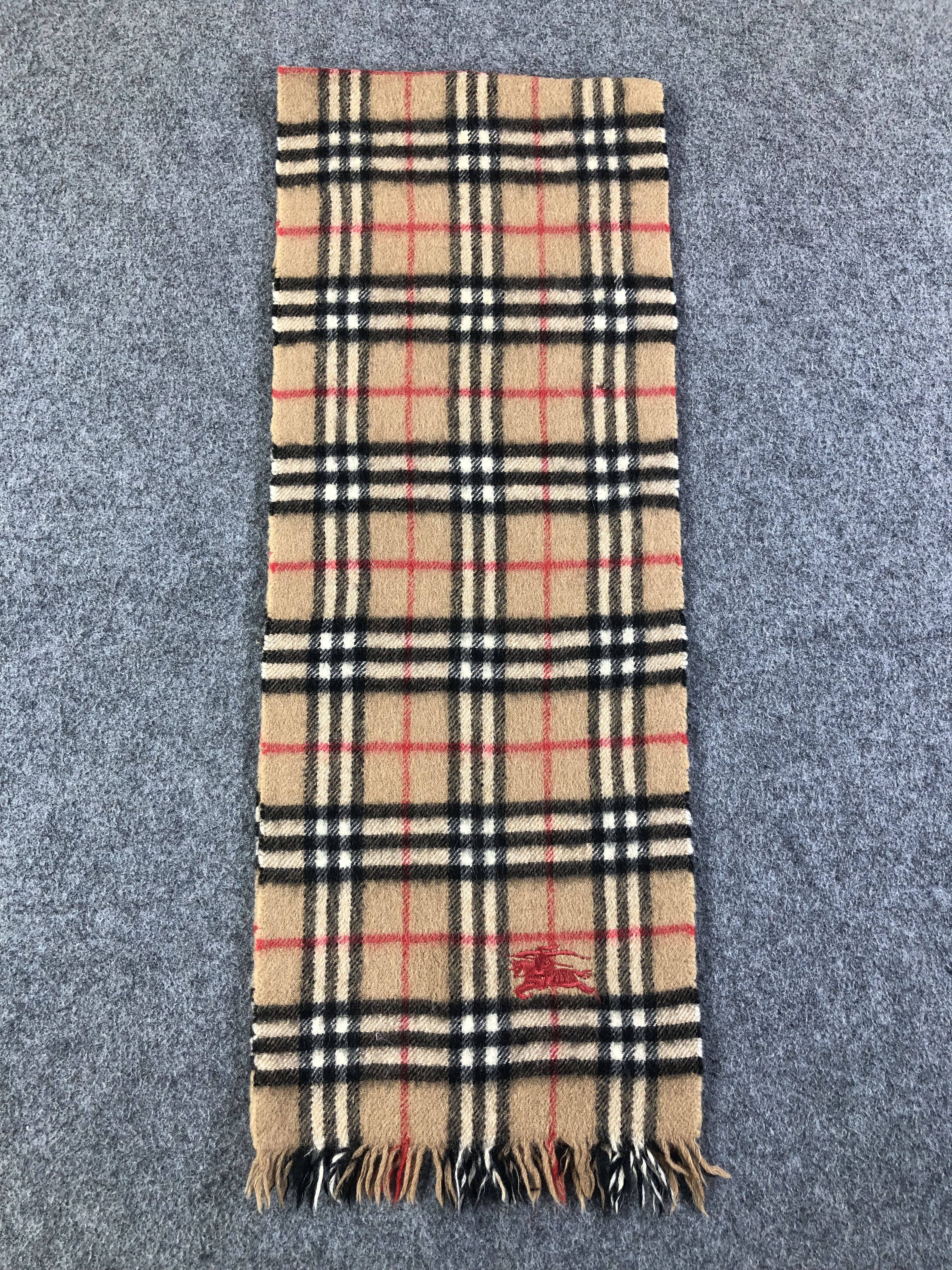 Burberry Vintage Burberrys Scarf / Muffler / Neckwear Size ONE SIZE - 2 Thumbnail