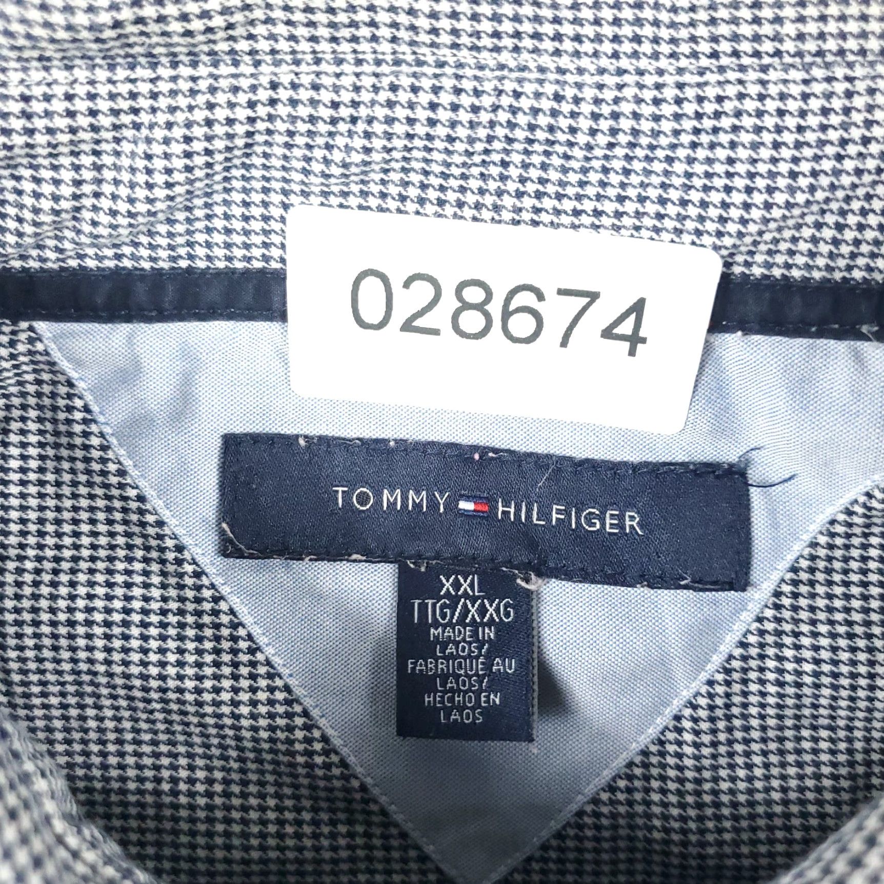 Tommy Hilfiger VINTAGE Tommy Hilfiger Shirt Mens 2XL Blue Houndstooth Button-Up Long Sleeve Regular Fit Collared Logo Pocket All Seasons Men Size US XXL / EU 58 / 5 - 8 Thumbnail