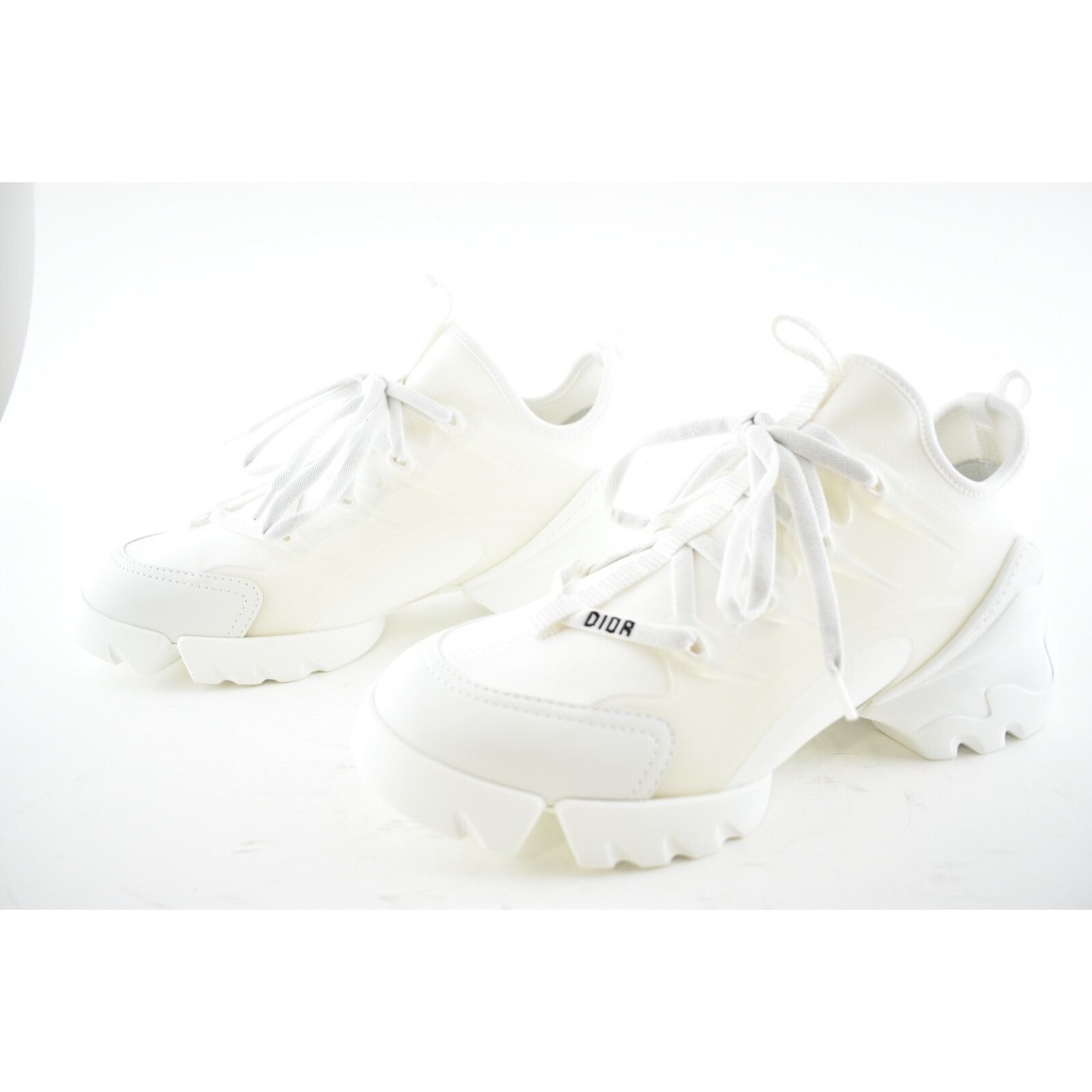 Dior D-Connect Logo Lace Up Flat Platform Trainer Sneaker 38.5 Size US 8.5 / IT 38.5 - 10 Thumbnail