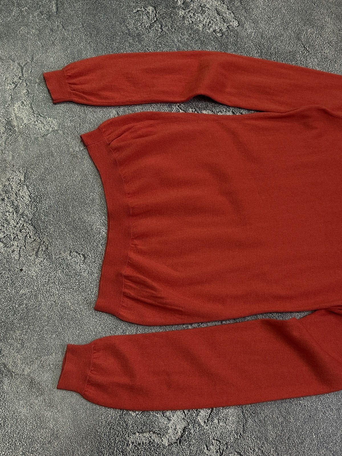 RED Valentino RED VALENTINO Red Crewneck Cashmere Jumper Lace Detail XS Size XS / US 0-2 / IT 36-38 - 6 Thumbnail