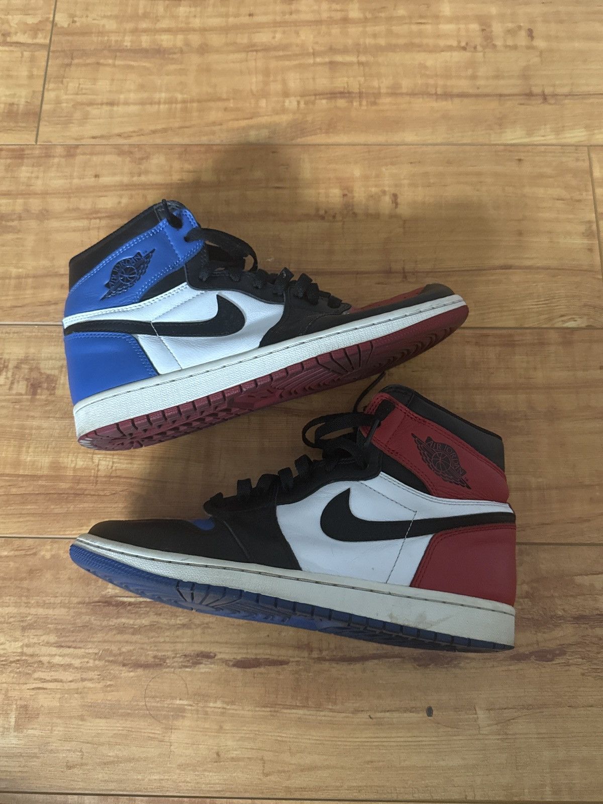 Nike Top 3 Jordan 1 Size US 8 / EU 41 - 1 Thumbnail