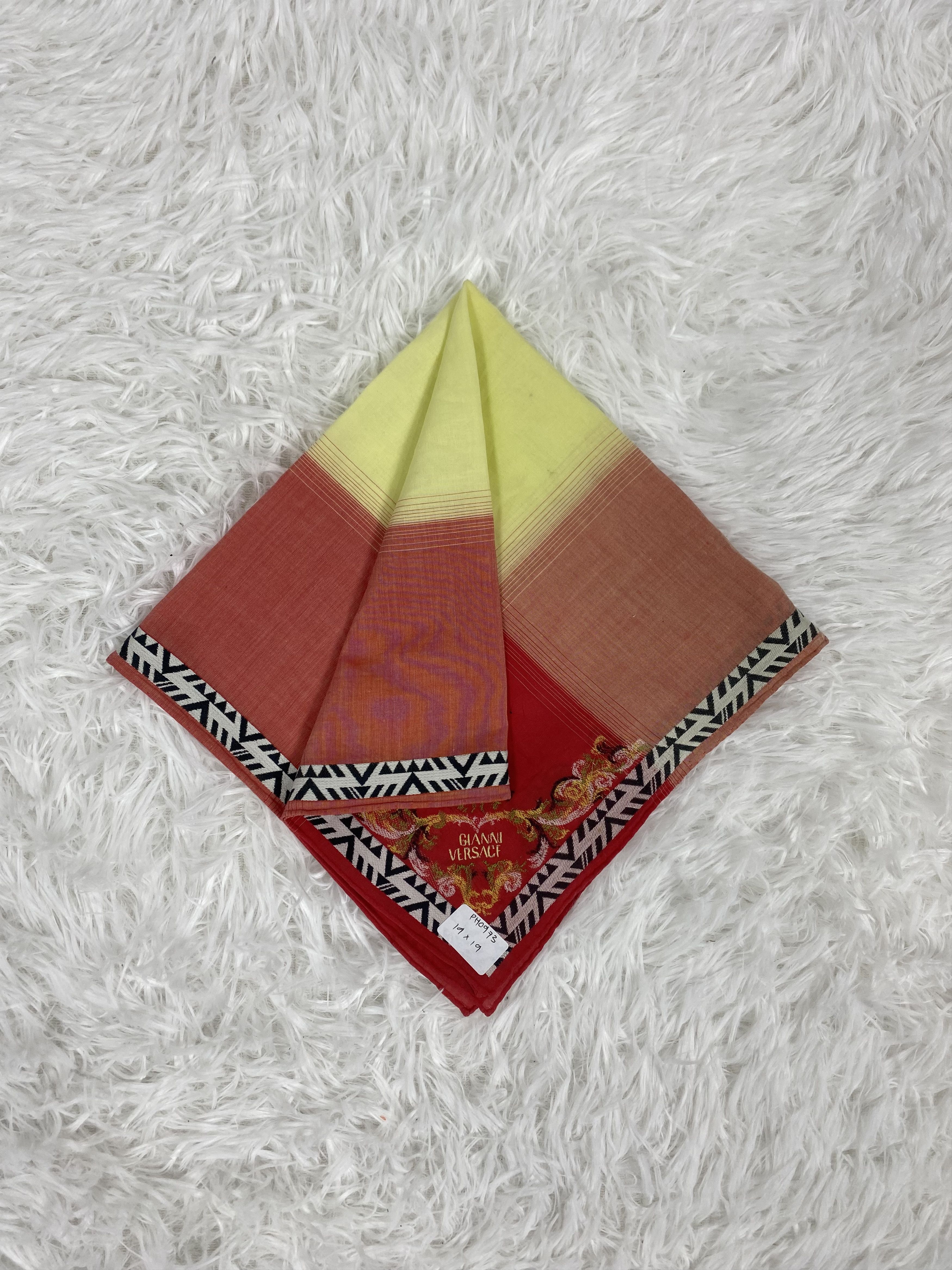 Vintage Vintage Gianni Versace Handkerchief Neckerchief PH0973 Size ONE SIZE - 1 Thumbnail