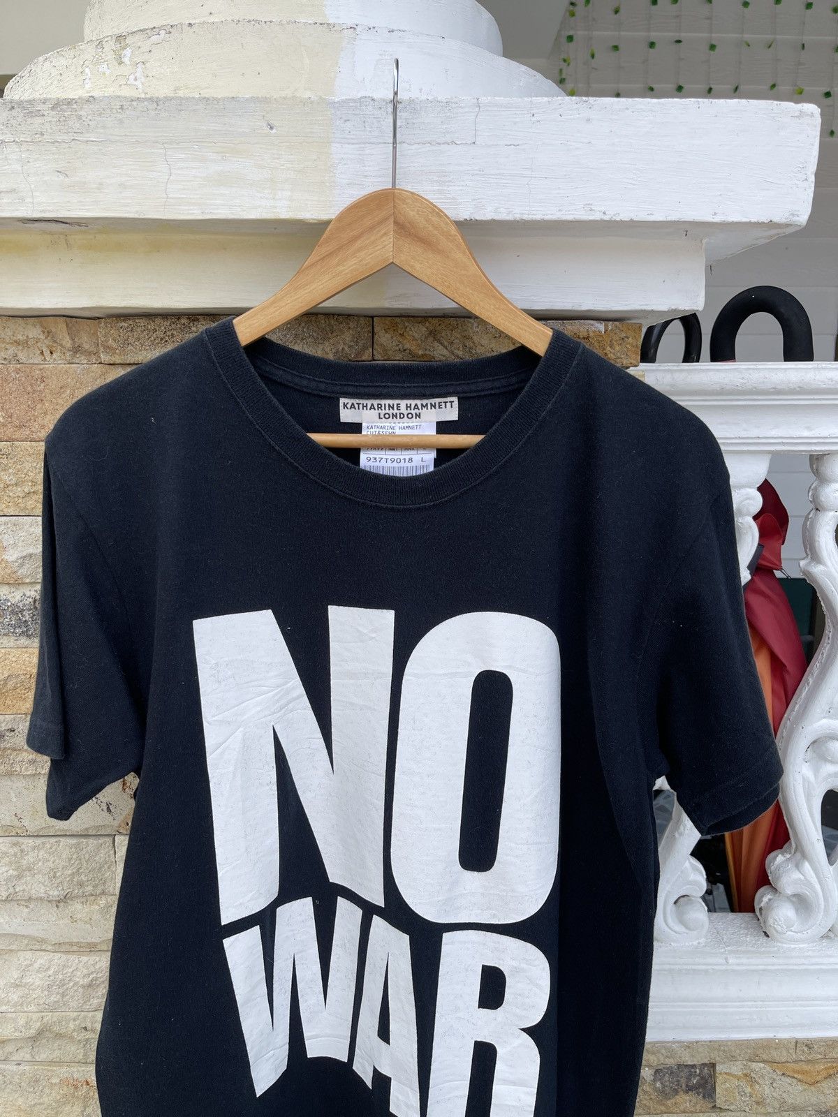 Katharine Hamnett London Last Drop🔥Rare🔥KATHARINE HAMNETT LONDON No War Black Tee Size US L / EU 52-54 / 3 - 2 Thumbnail