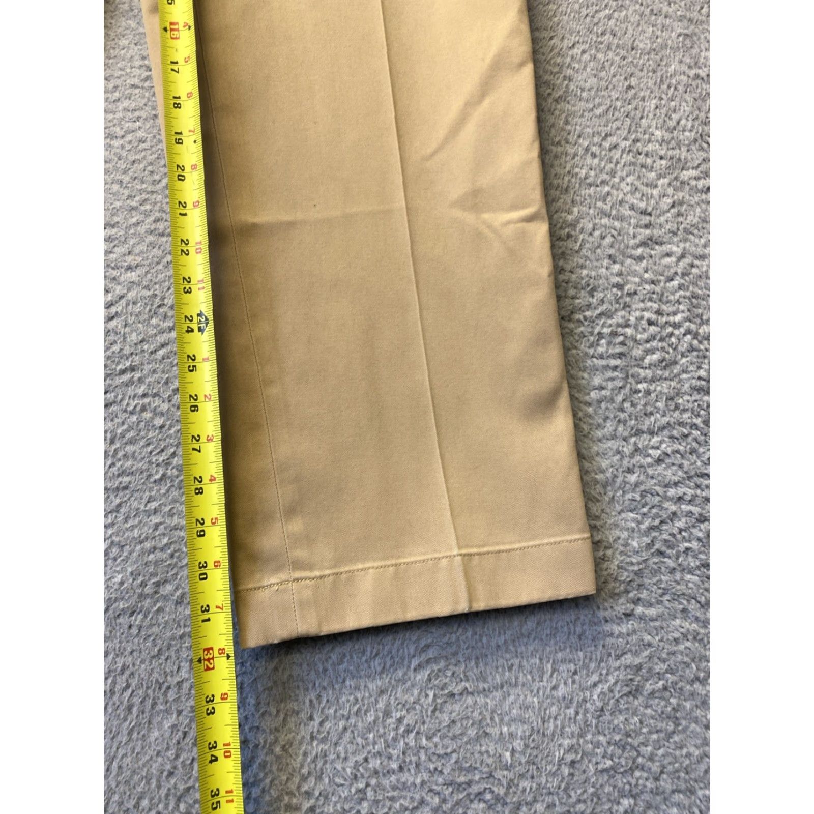 Brooks Brothers Brooks Brothers Chino Pants Mens 42x32 Solid Tan Flat Front Pleated City Wedding Preppy Classic Classic Mens Pants Tan 42 32 Inseam Pockets Straight Size US 42 / EU 58 - 4 Thumbnail