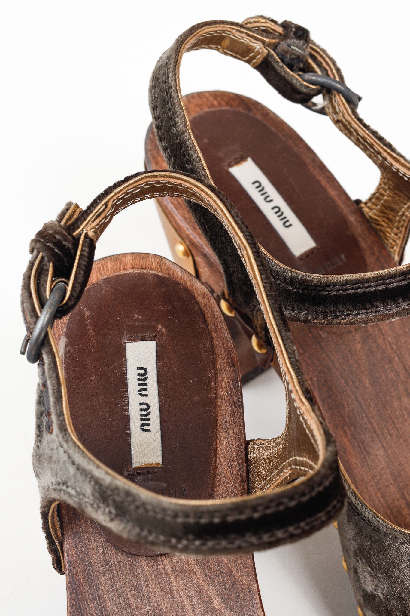 Miu Miu Miu Miu Olive Green Velvet Studded Accent D'Orsay Clogs Size US 4.5 / IT 34.5 - 10 Thumbnail