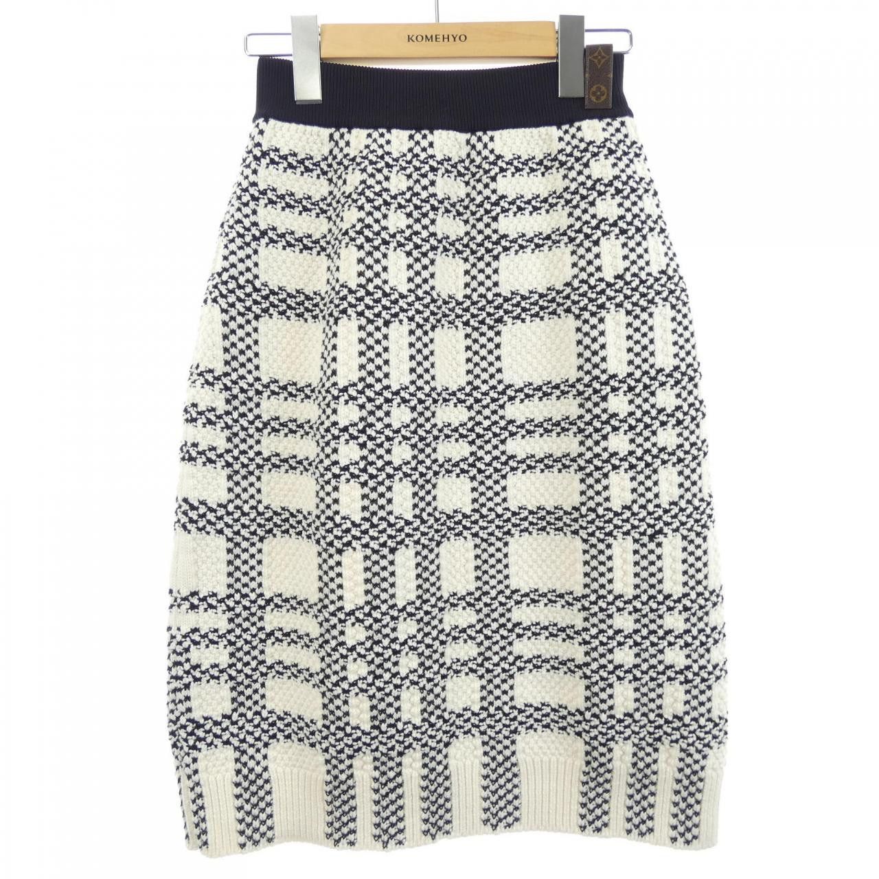 Louis Vuitton Louis Vuitton Louis Vuitton Graphic Knit Cashmere Blend Skirt Others Skirts FMKZ05LP5 DUTY FREE for USA Size ONE SIZE - 1 Thumbnail