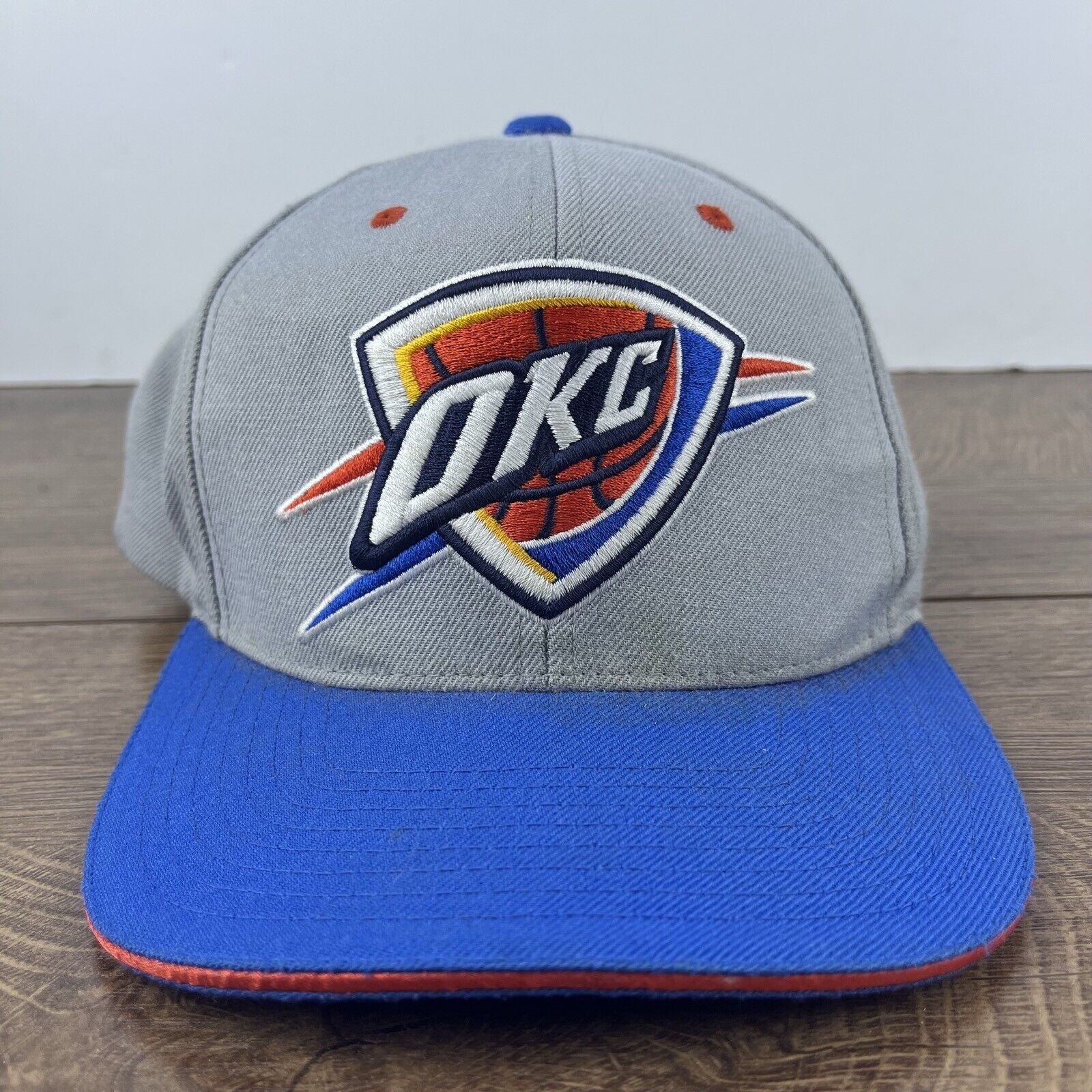Mitchell & Ness Oklahoma City Thunder Hat Mitchell & Ness Snapback Gray Hat Size ONE SIZE - 3 Thumbnail