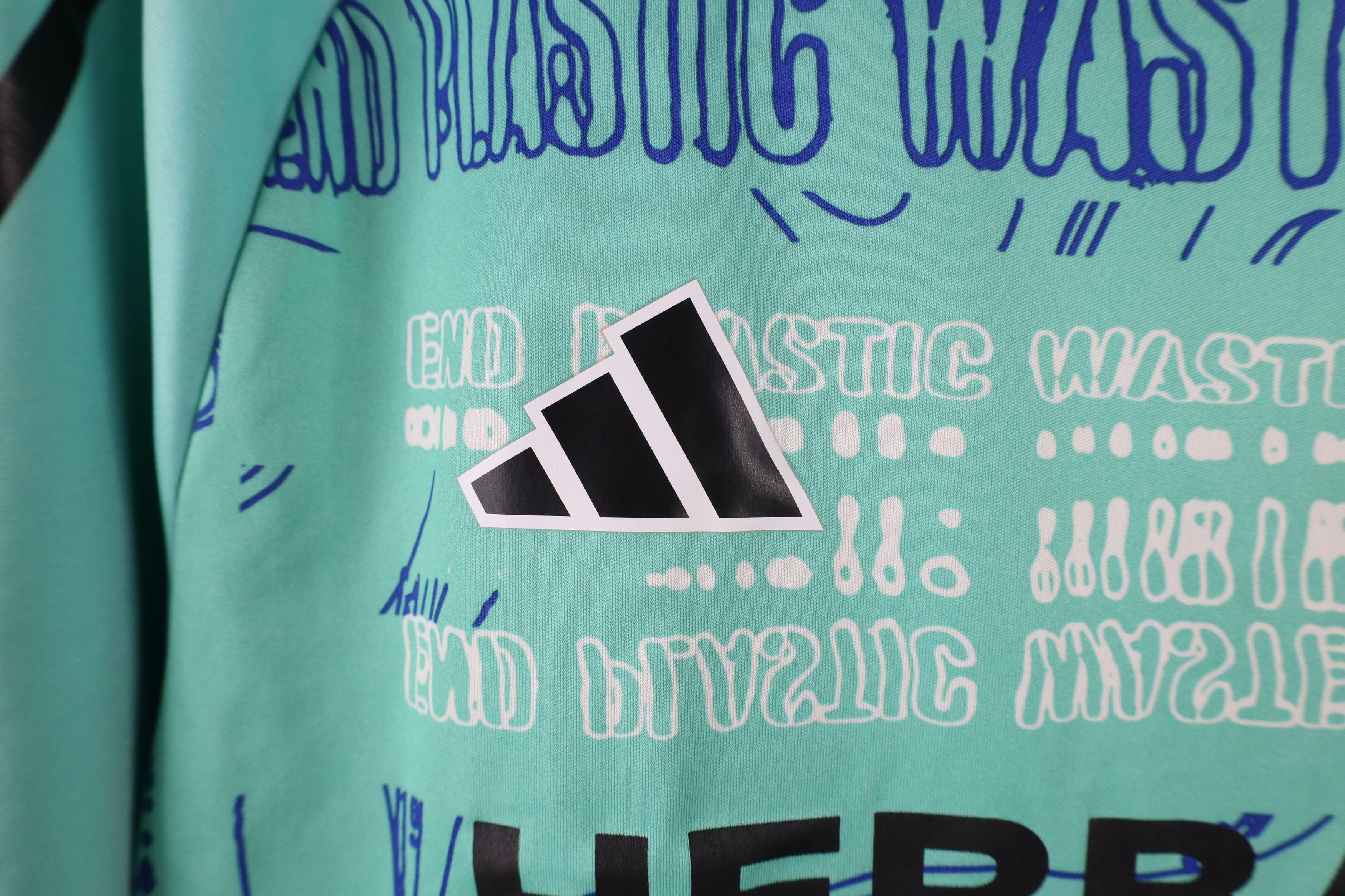 Adidas × Vintage Adidas Slim Fit Tiro Graphic LA Galaxy Soccer Jersey Futbol Size US M / EU 48-50 / 2 - 5 Thumbnail