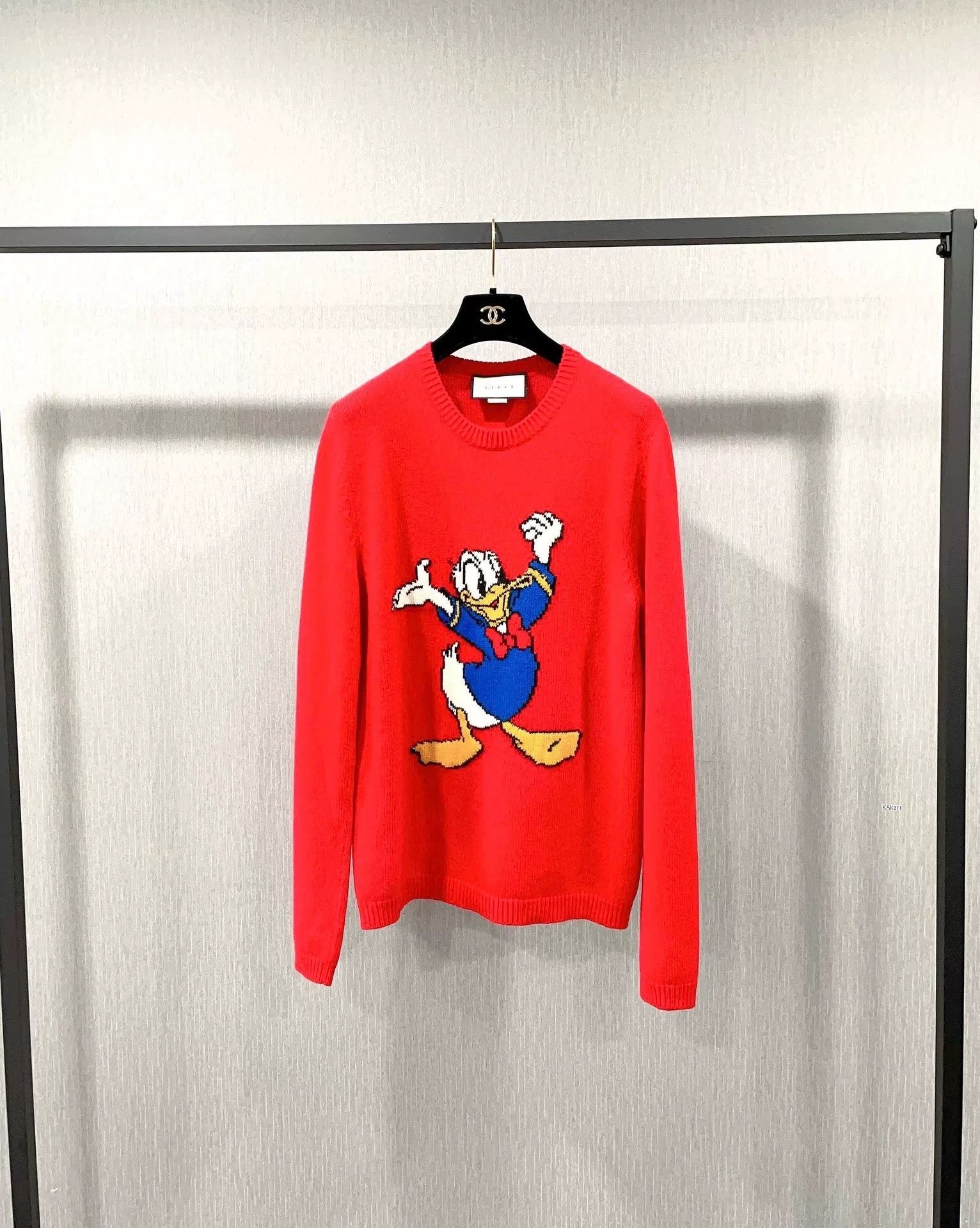 Gucci Gucci Donald Duck Red Wool Sweater Size US S / EU 44-46 / 1 - 1 Preview