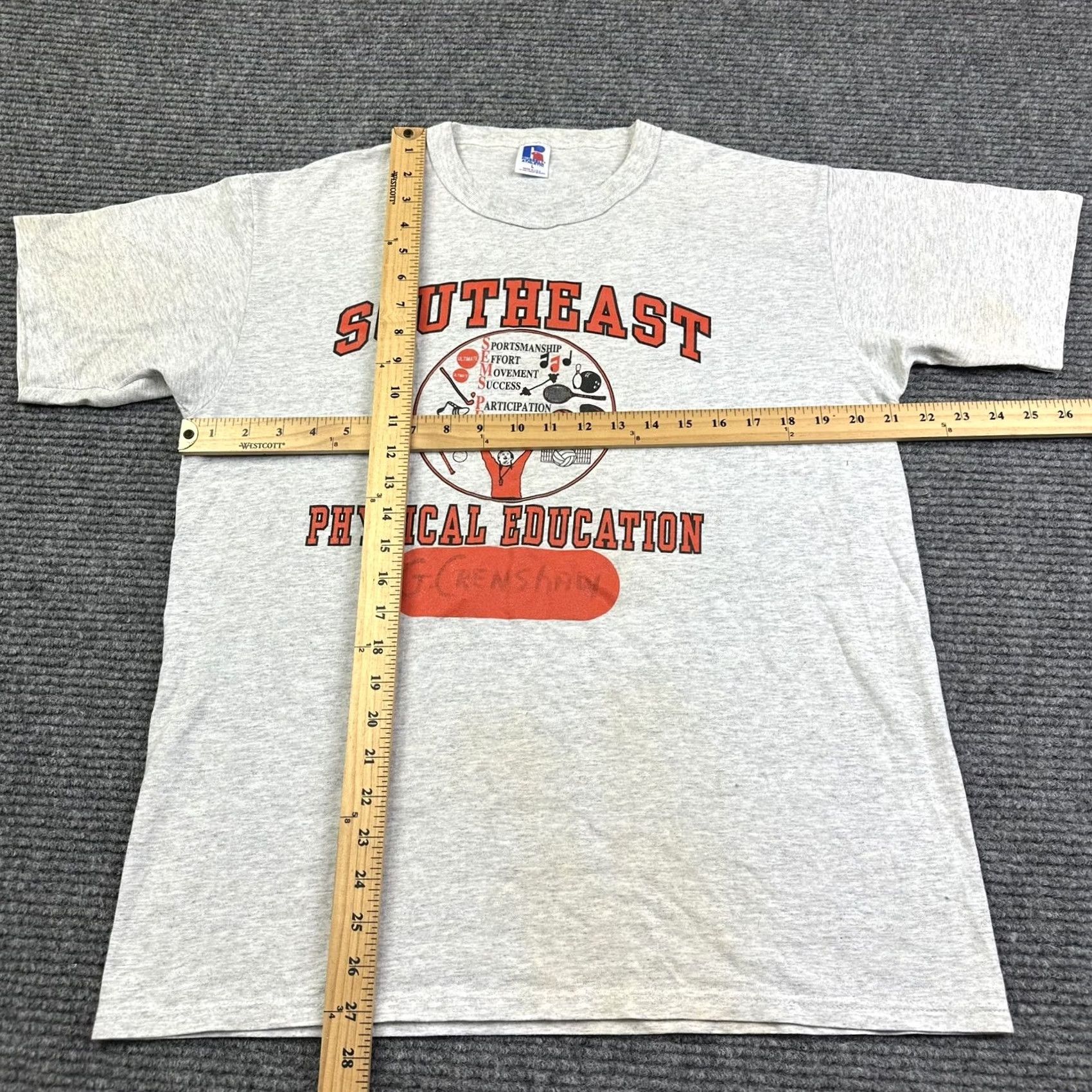 Russell Athletic VINTAGE Southeast Highschool Gym Sport T-Shirt Large 90s Russell Athletic Gray Graphic Short Sleeve Crew Neck Men Size US L / EU 52-54 / 3 - 4 Thumbnail