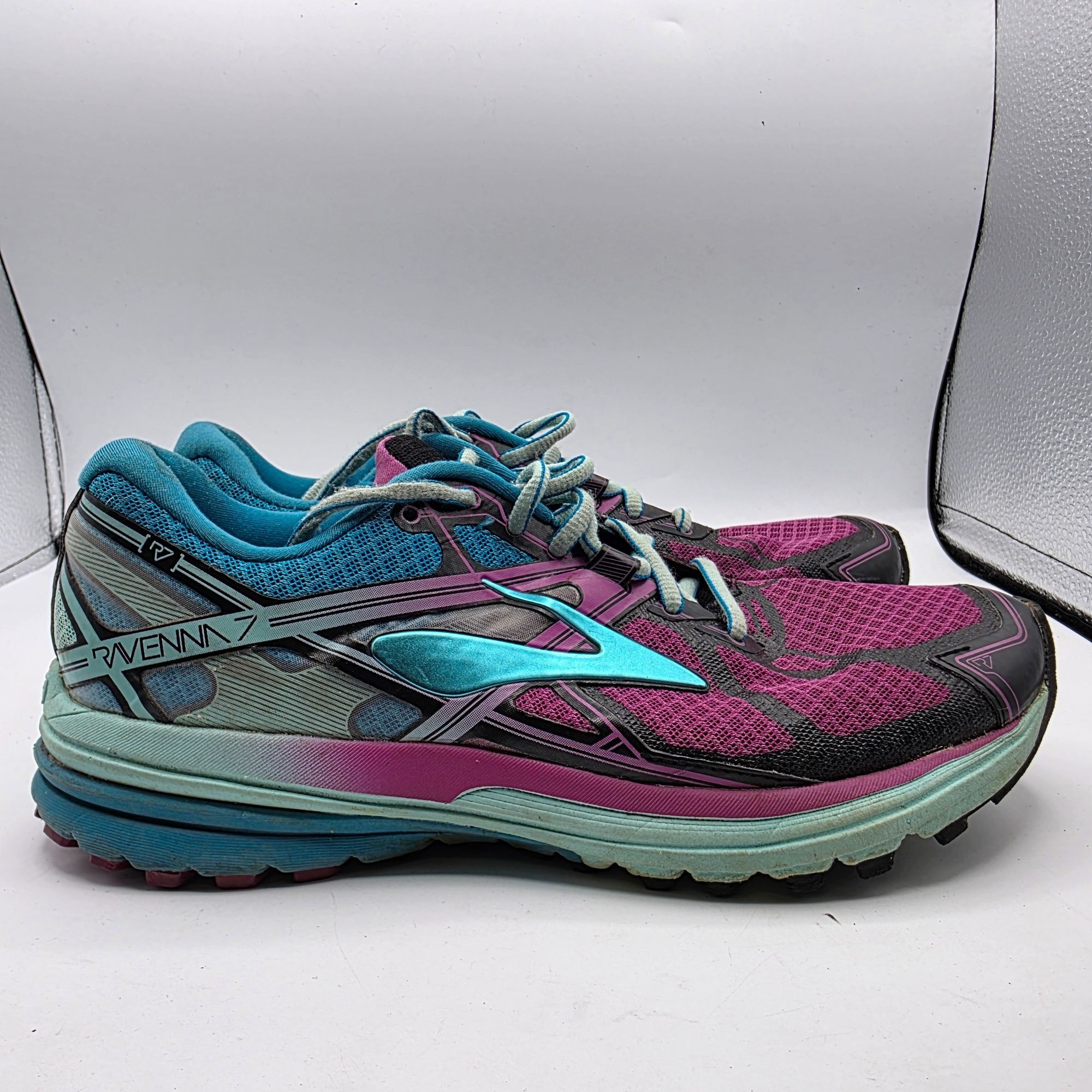 Brooks Brooks Ravenna 7 Womens 8.5 Purplel Running Shoes Lightweigh Size US 8.5 / IT 38.5 - 12 Thumbnail