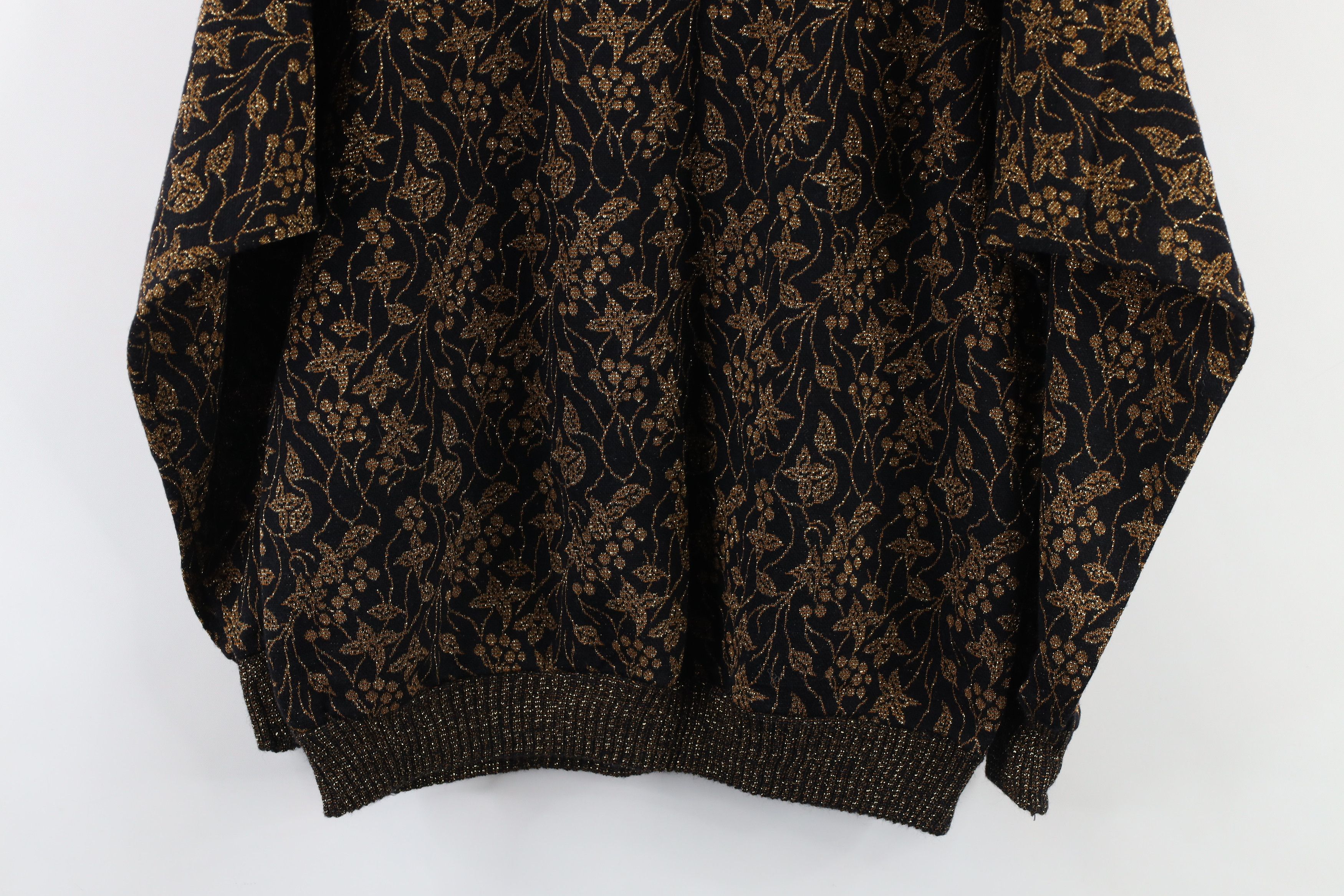 Vintage Vintage 90s Streetwear Knit Flower Crewneck Sweater USA Size M / US 6-8 / IT 42-44 - 9 Thumbnail
