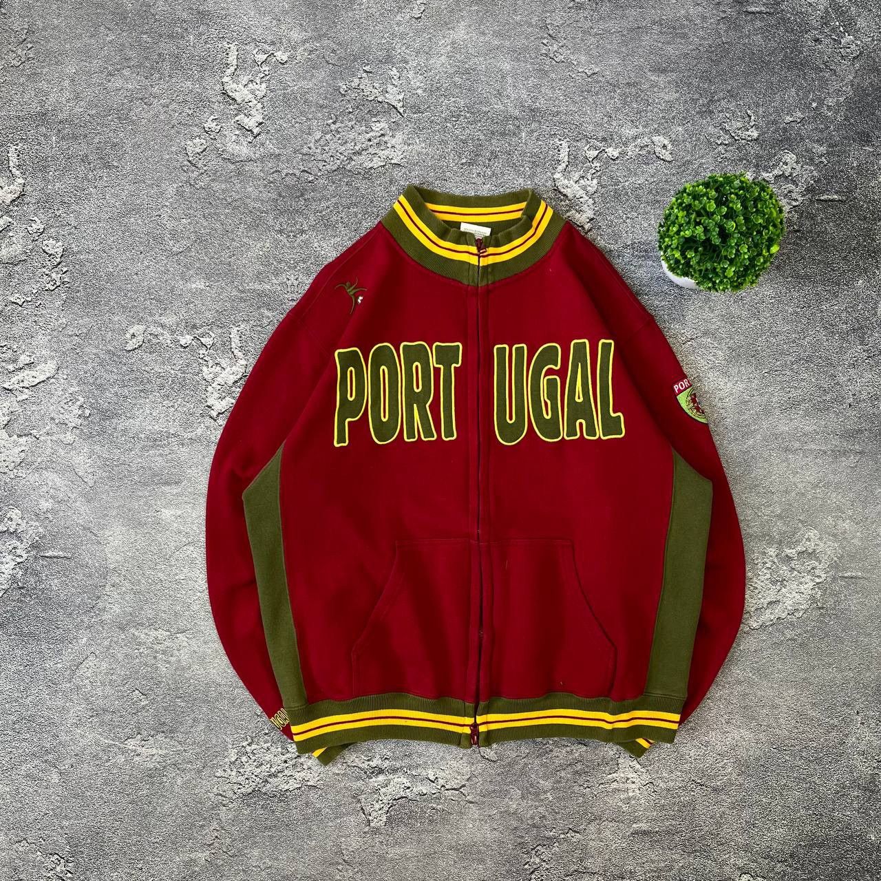 Other Y2K Rare Red Portugal 🇵🇹🇵🇹🇵🇹 Team big center logo Soccer Zip Size US XL / EU 56 / 4 - 1 Thumbnail