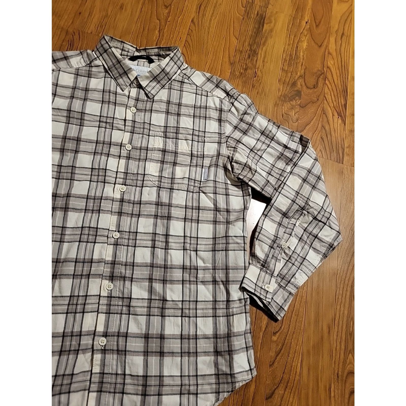 Vintage Columbia LS Button-Up Shirt Plaid Cotton Long Sleeve Men M 42 in Gray Brown White Outdoor Camping Hiking Practical Pockets Size US M / EU 48-50 / 2 - 3 Thumbnail