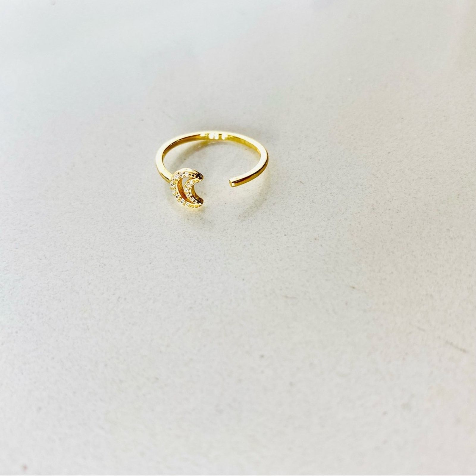 Nordstrom NEW REVOLVE NORDSTROM 18kt Gold Vermeil White Open Moon Ring Size ONE SIZE - 2 Thumbnail