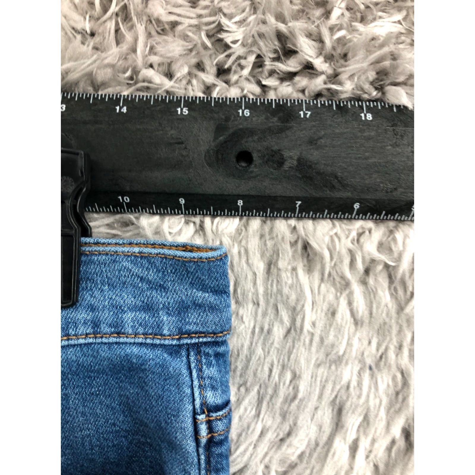 J.Crew J.Crew Essential Straight Jeans Womens 30 Medium Blue Size 30" / US 8 / IT 44 - 2 Thumbnail
