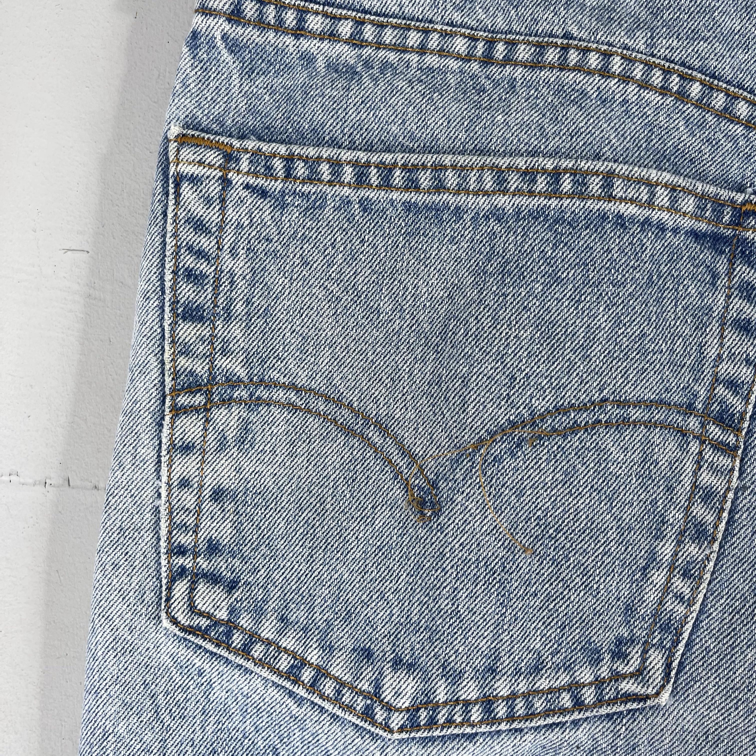 Levi's × Vintage Size 37 Vintage Levis 550 Distressed Relaxed Fit Jeans Size US 37 - 8 Thumbnail
