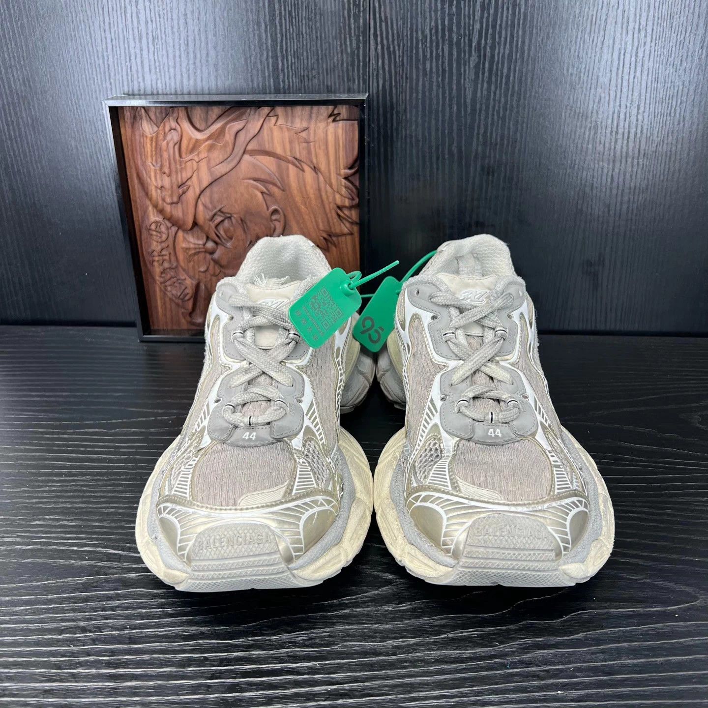 Balenciaga Balenciaga 3xl Light Beige 44 Size US 11 / EU 44 - 5 Thumbnail