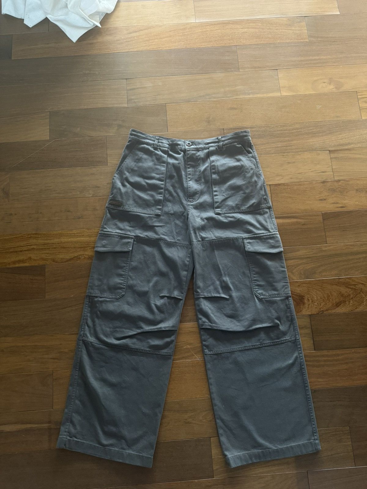 Acne Studios Acne Studios Khaki Relaxed Fit Cargo Pants Size US 36 / EU 52 - 1 Thumbnail