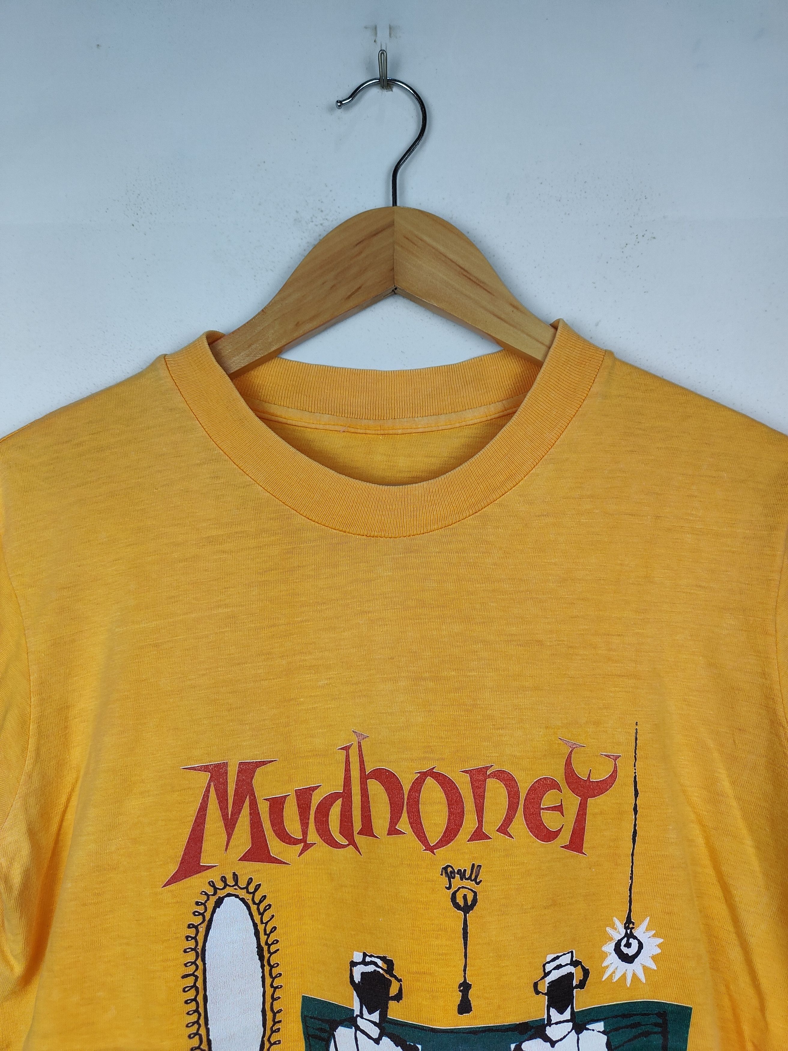 Vintage vintage 90s Mudhoney 'Piece of Cake' tour t-shirt Size US S / EU 44-46 / 1 - 2 Thumbnail