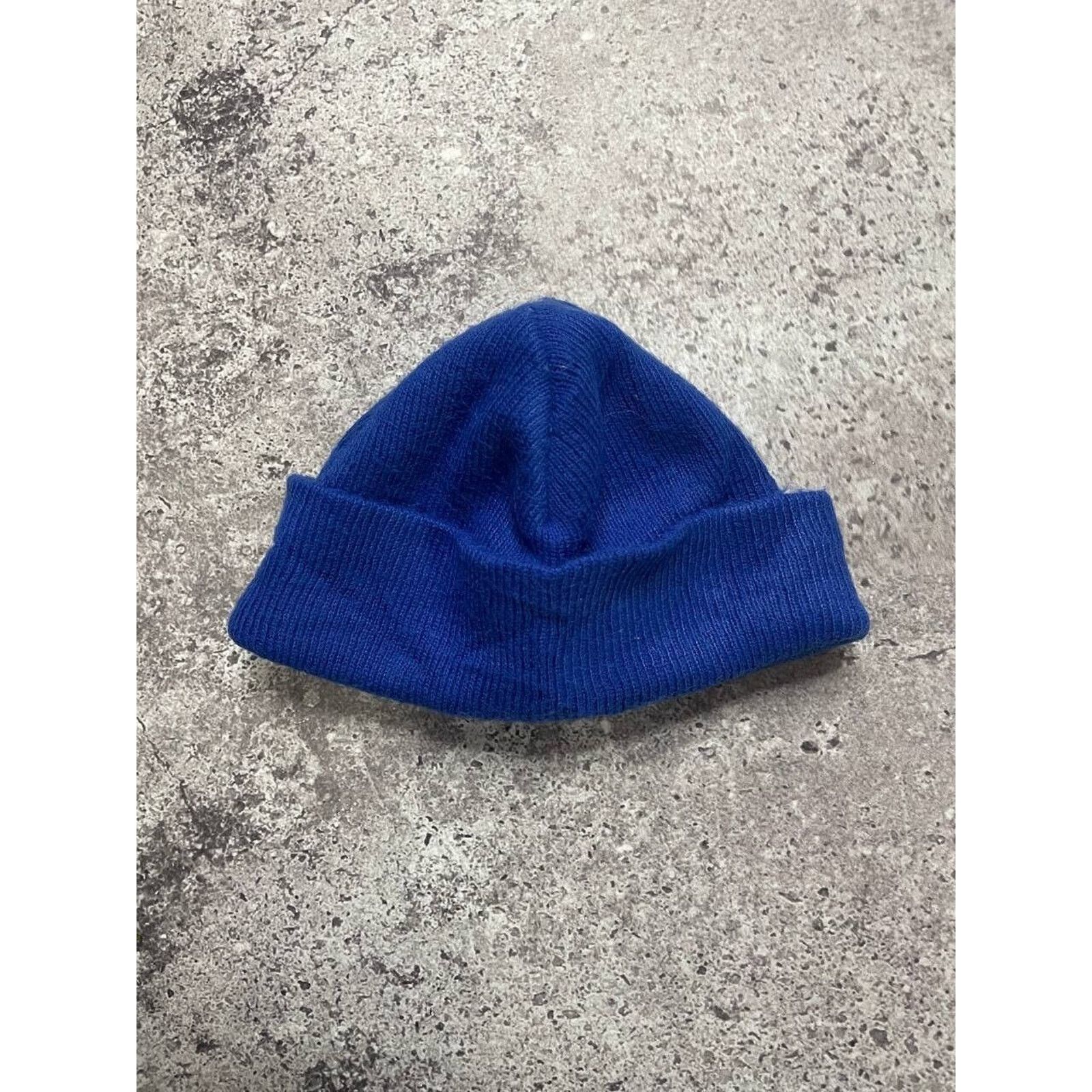 Nike Vintage Nike Blue Knit Beanie Hat Embroidered Swoosh Size ONE SIZE - 4 Thumbnail
