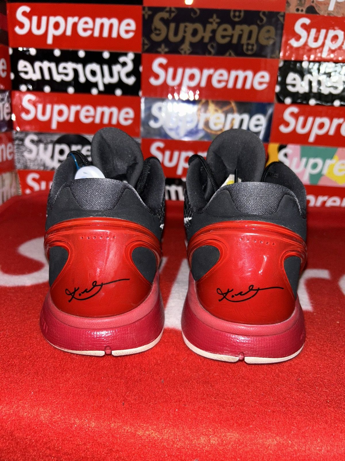 Nike Nike Kobe 6 ‘Bred’ 429659-001 size 12 VNDS RARE KOBE VI Size US 12 / EU 45 - 3 Thumbnail