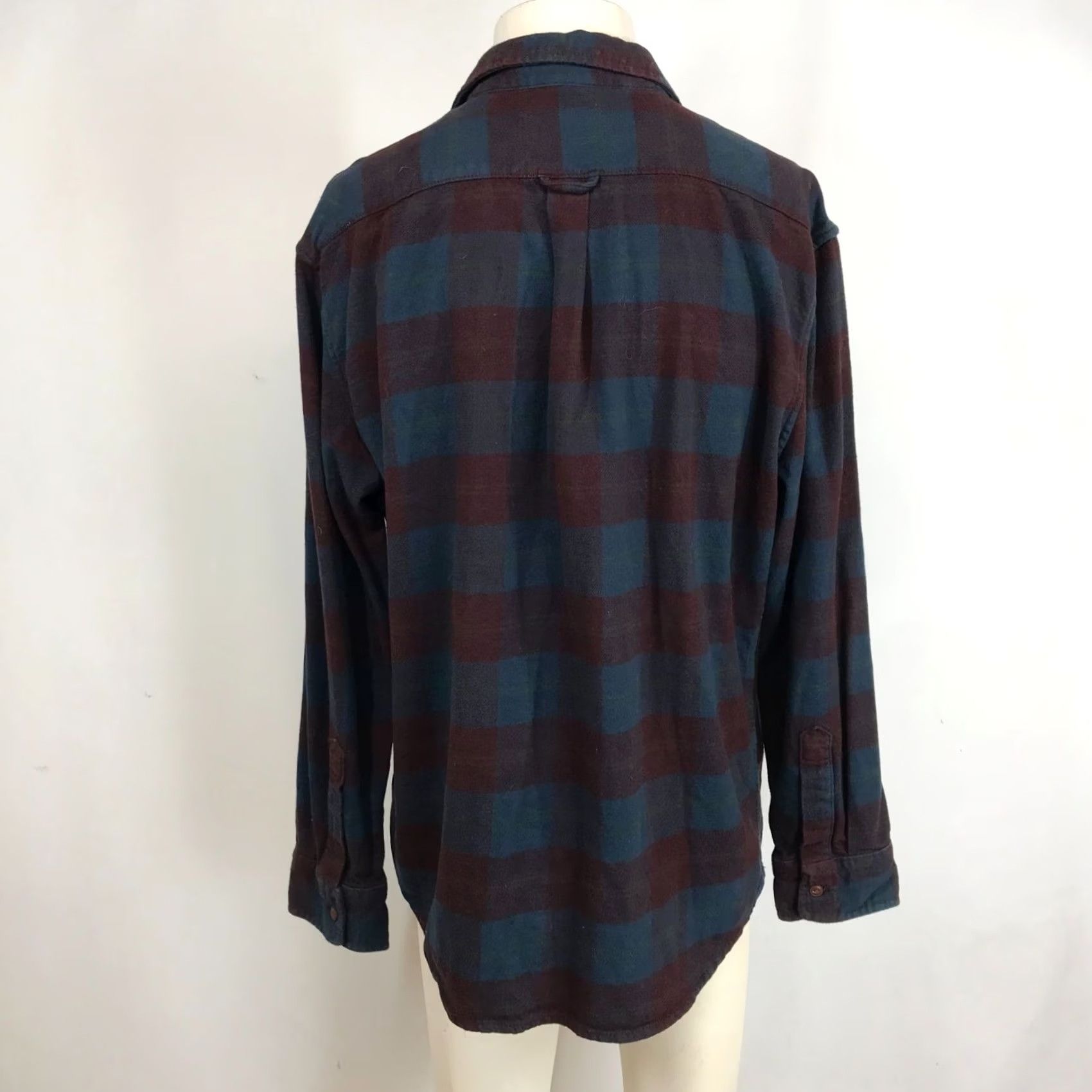 Grayers GRAYERS MEN'S XL BLUE & WINE PLAID LONG SLEEVE BUTTON FLANNEL SHIRT Size US XL / EU 56 / 4 - 5 Thumbnail