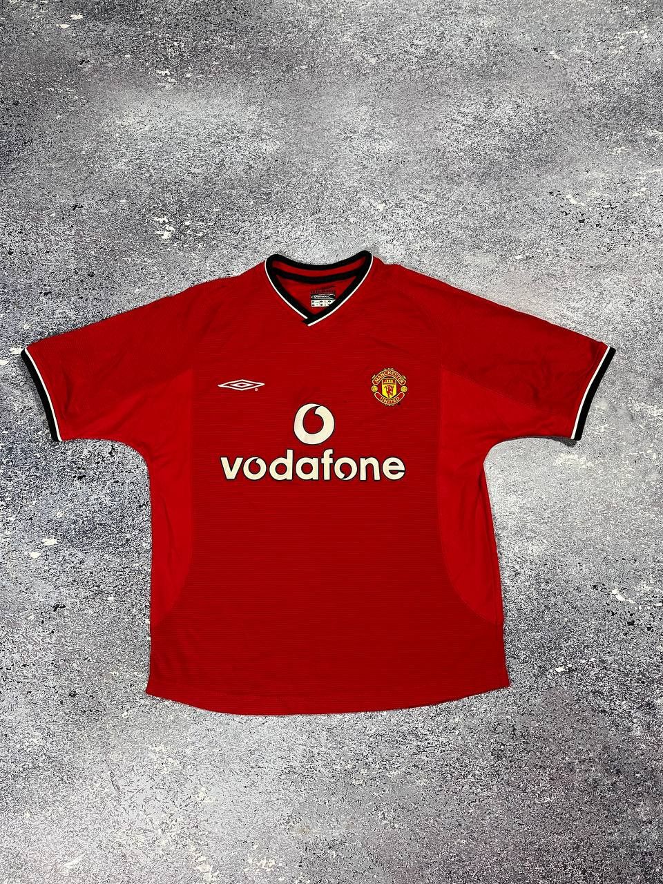 Umbro 2002 VINTAGE MANCHESTER UNITED FOOTBALL SHIRT JERSEY UMBRO Size US S / EU 44-46 / 1 - 2 Thumbnail