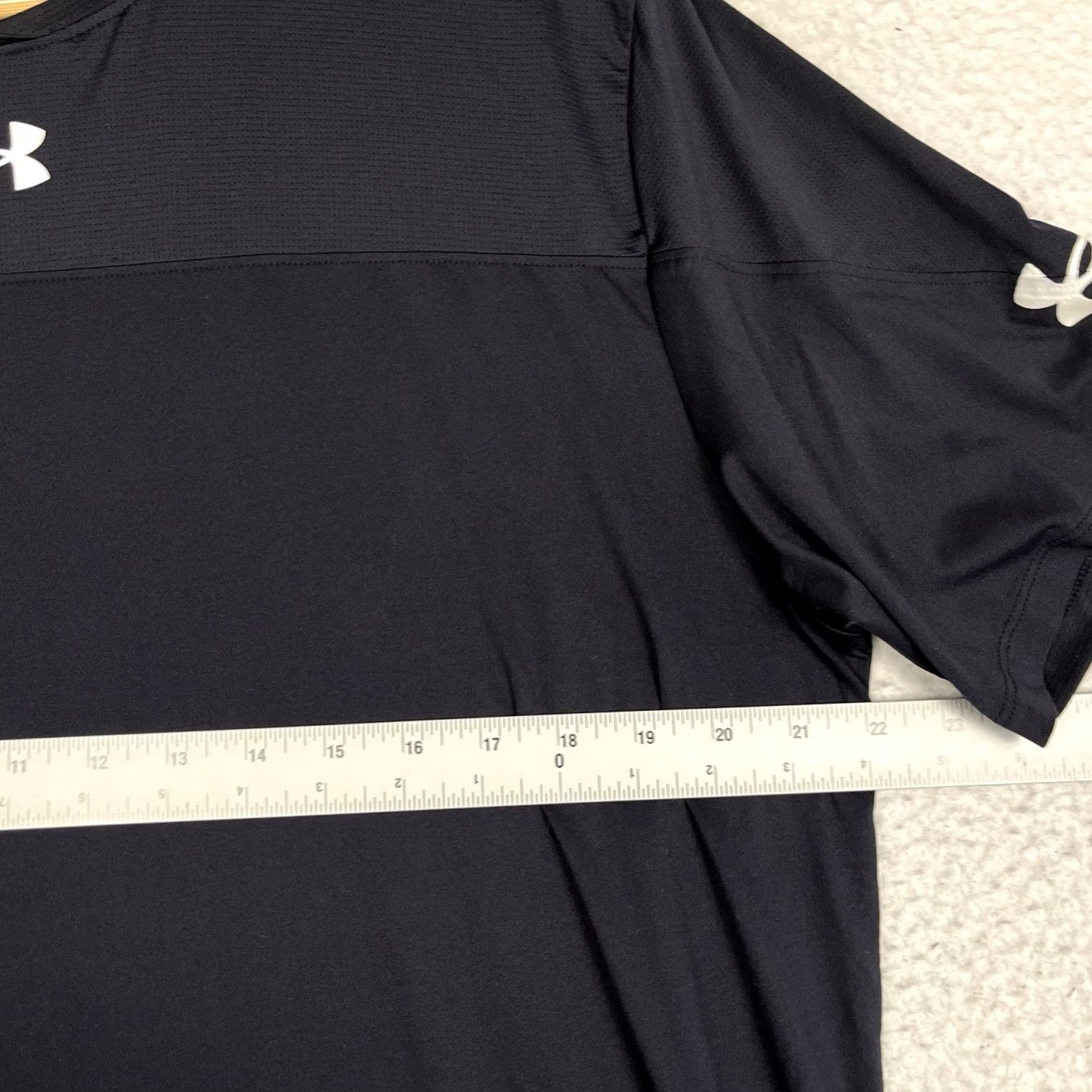 Under Armour Under Armour Plum DAWG Class Shirt Large Black Mens Size US L / EU 52-54 / 3 - 5 Thumbnail