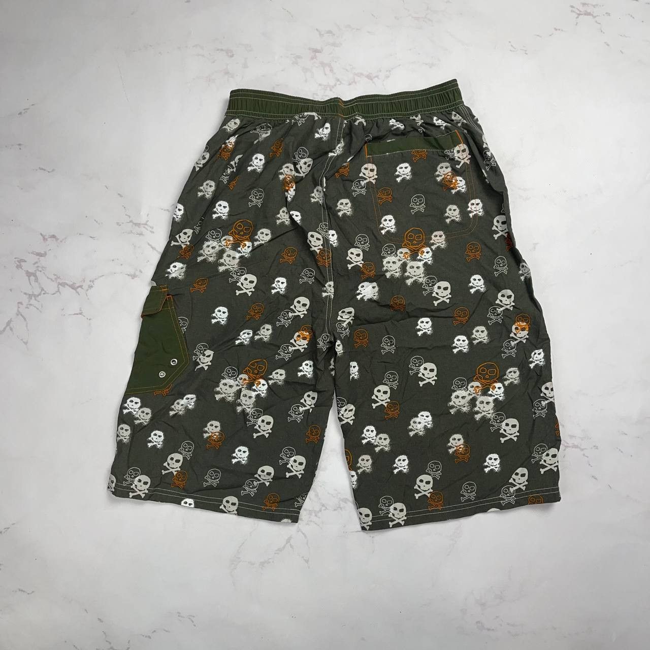 Vintage vintage x streatwear y2k Skeleton skulls vintage shorts sz s Size US 30 / EU 46 - 5 Thumbnail