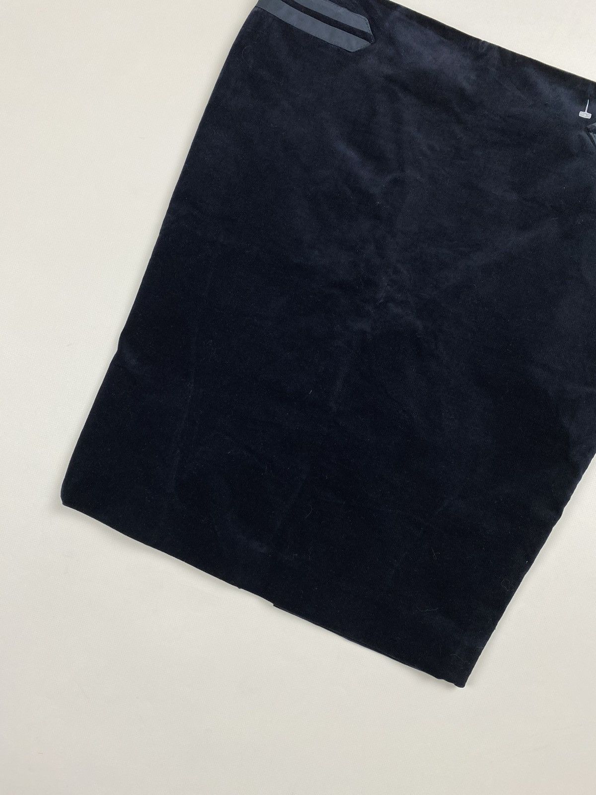 Gucci Gucci By Tom Ford Vintage 2005 Ladies Velour Pencil Skirt Size 32" / US 10 / IT 46 - 5 Thumbnail